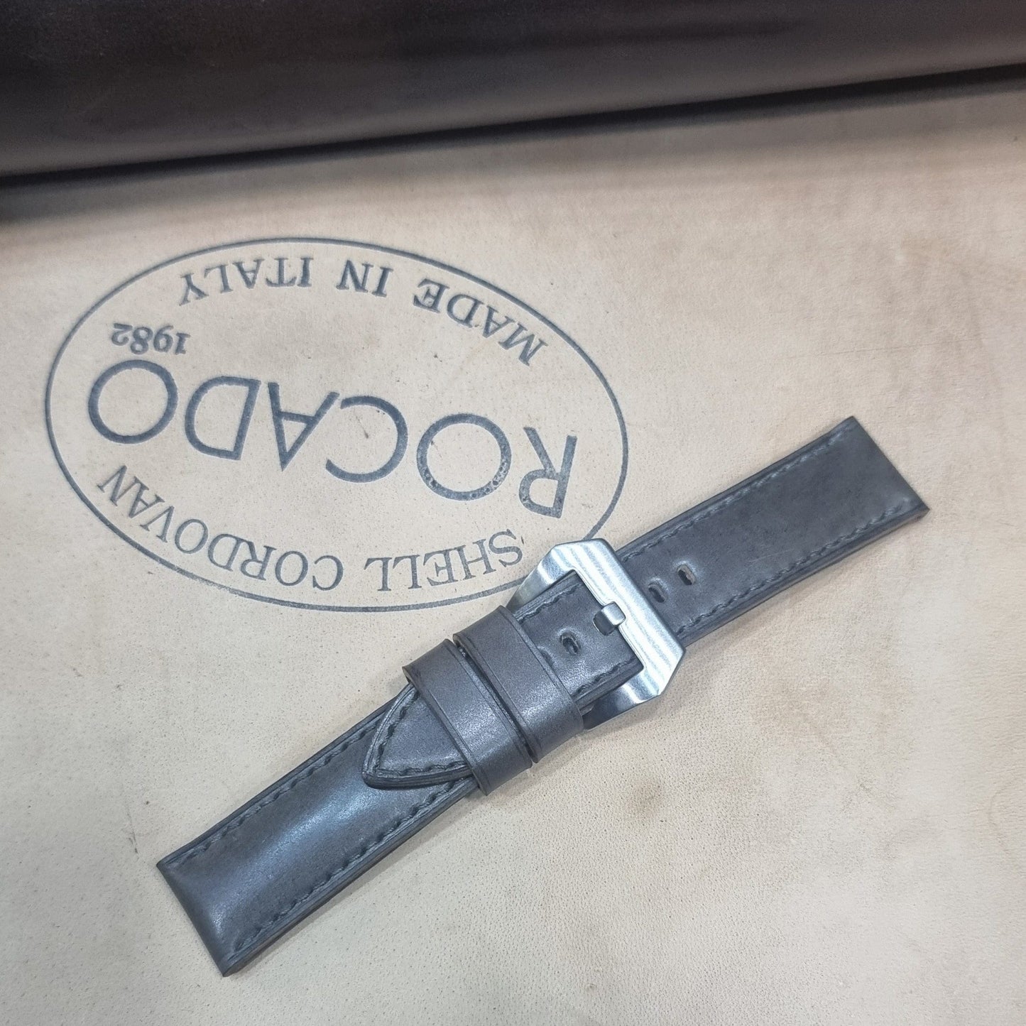 Indianleathercraft 22mm / Grey Shell cordovan leather panerai straps