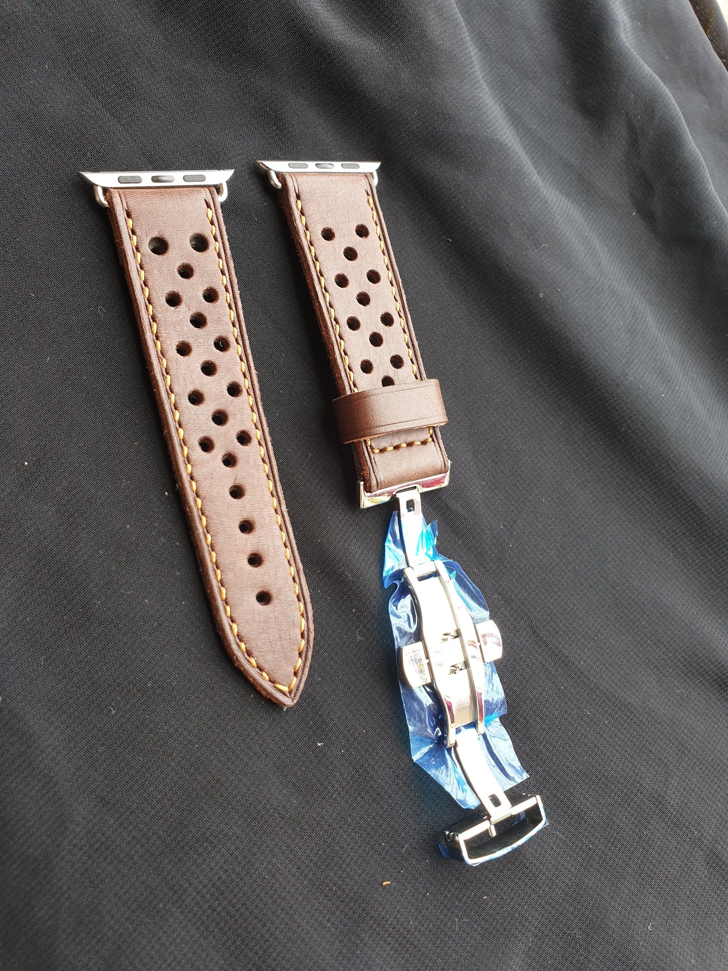 Indianleathercraft Handmade brown leather apple watch strap