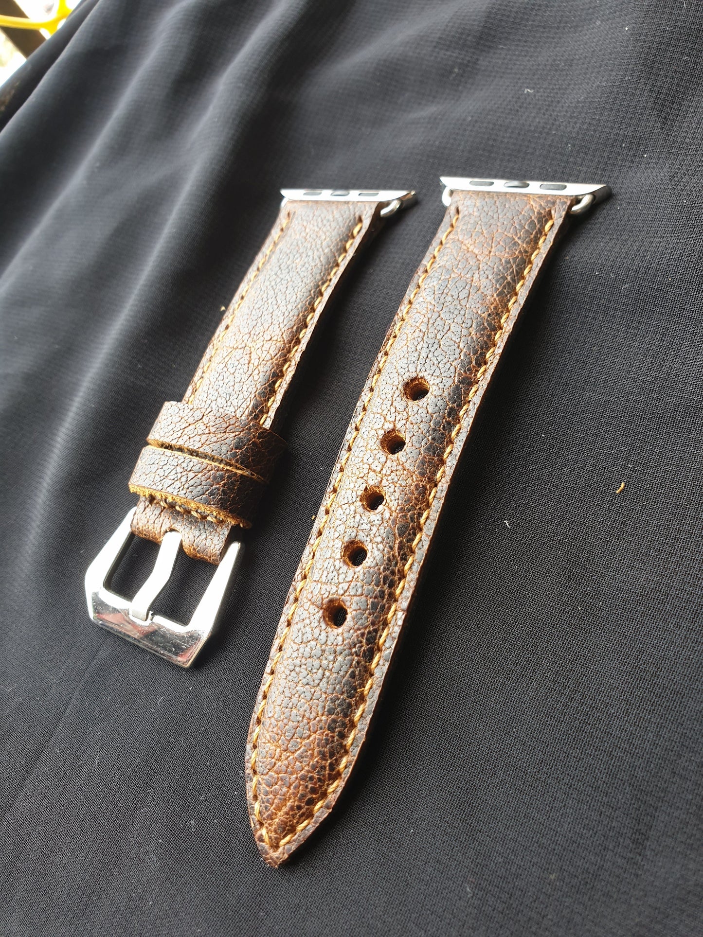 Indianleathercraft Handmade leather apple watch strap