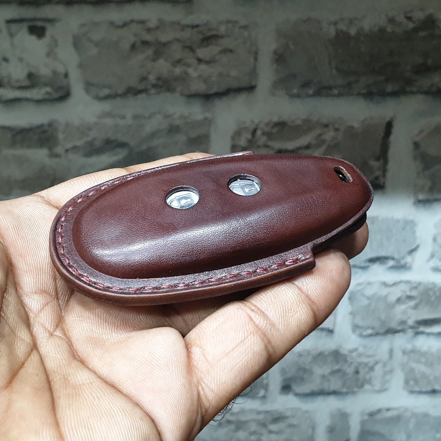 Indianleathercraft Handmade leather case for suzuki