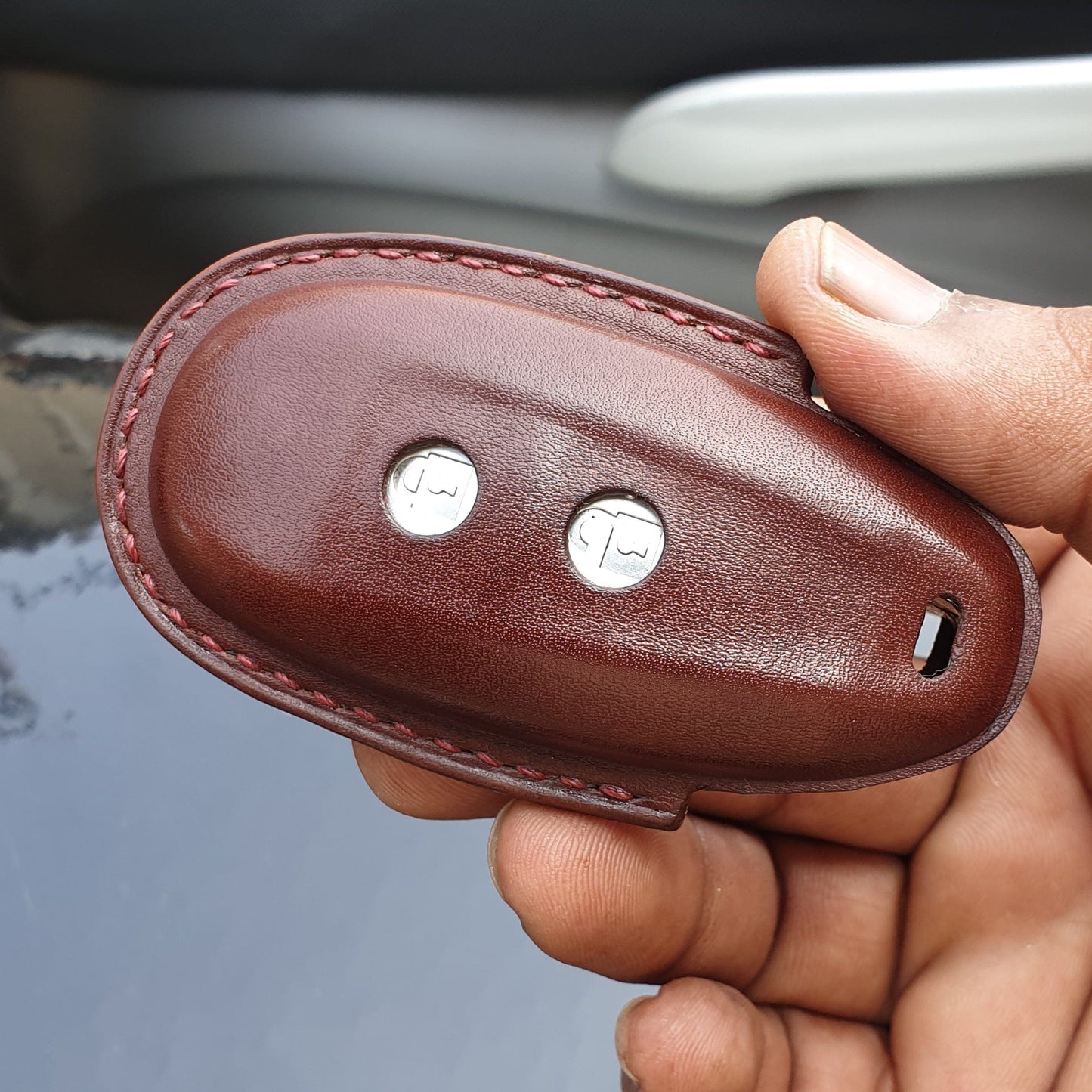 Indianleathercraft Handmade leather case for suzuki
