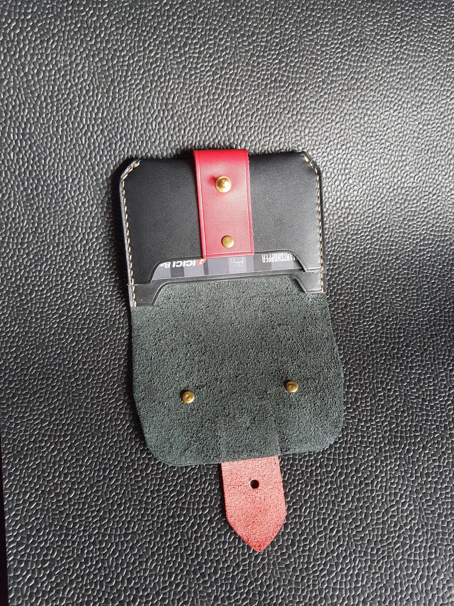Strap wallet - Indianleathercraft