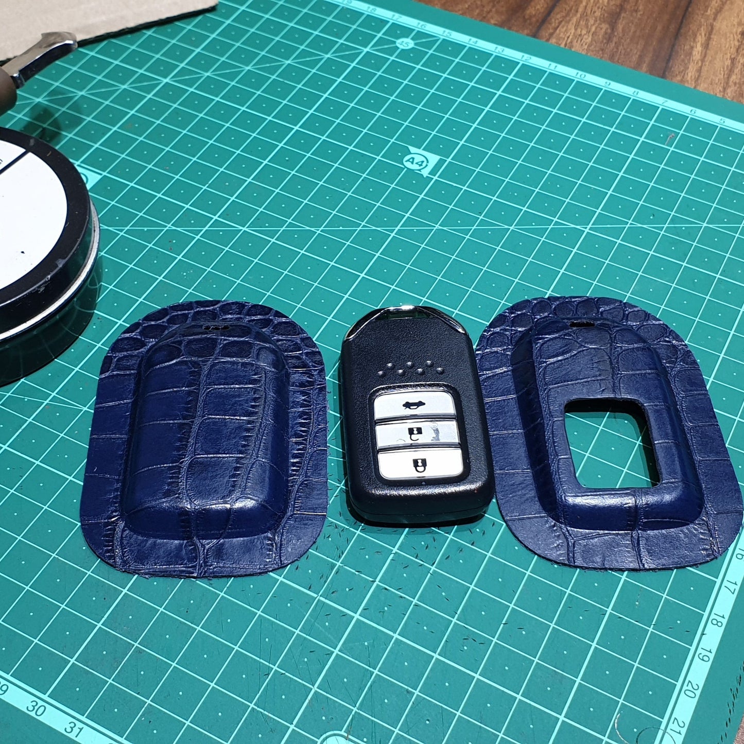 Indianleathercraft Honda car remote leather case