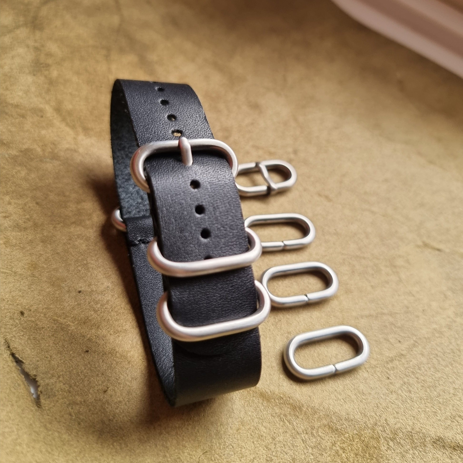 Indianleathercraft Watch Bands Handmade nato leather strap