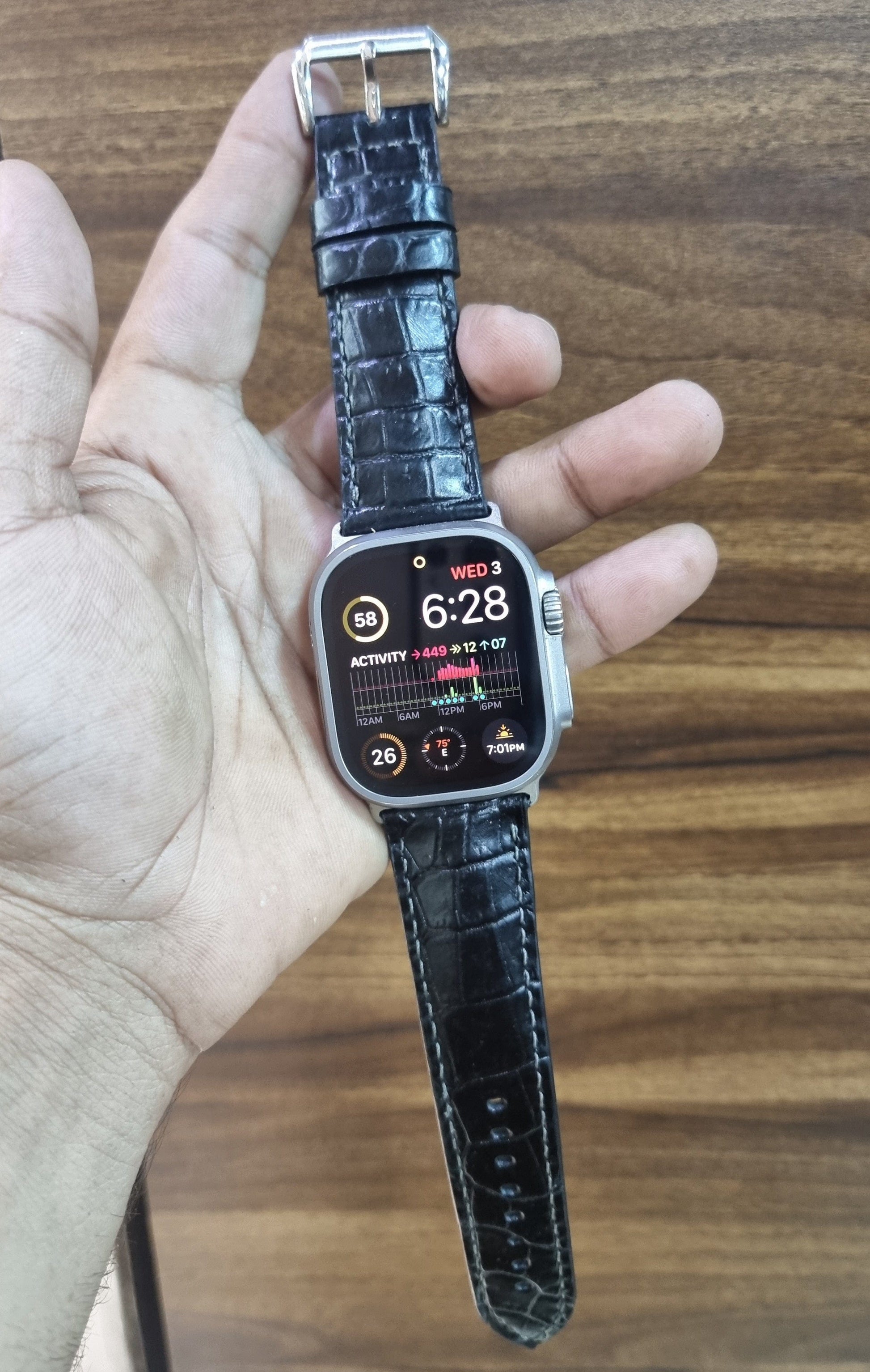 Indianleathercraft applestrap Black crocodile pattern Apple watch ultra strap