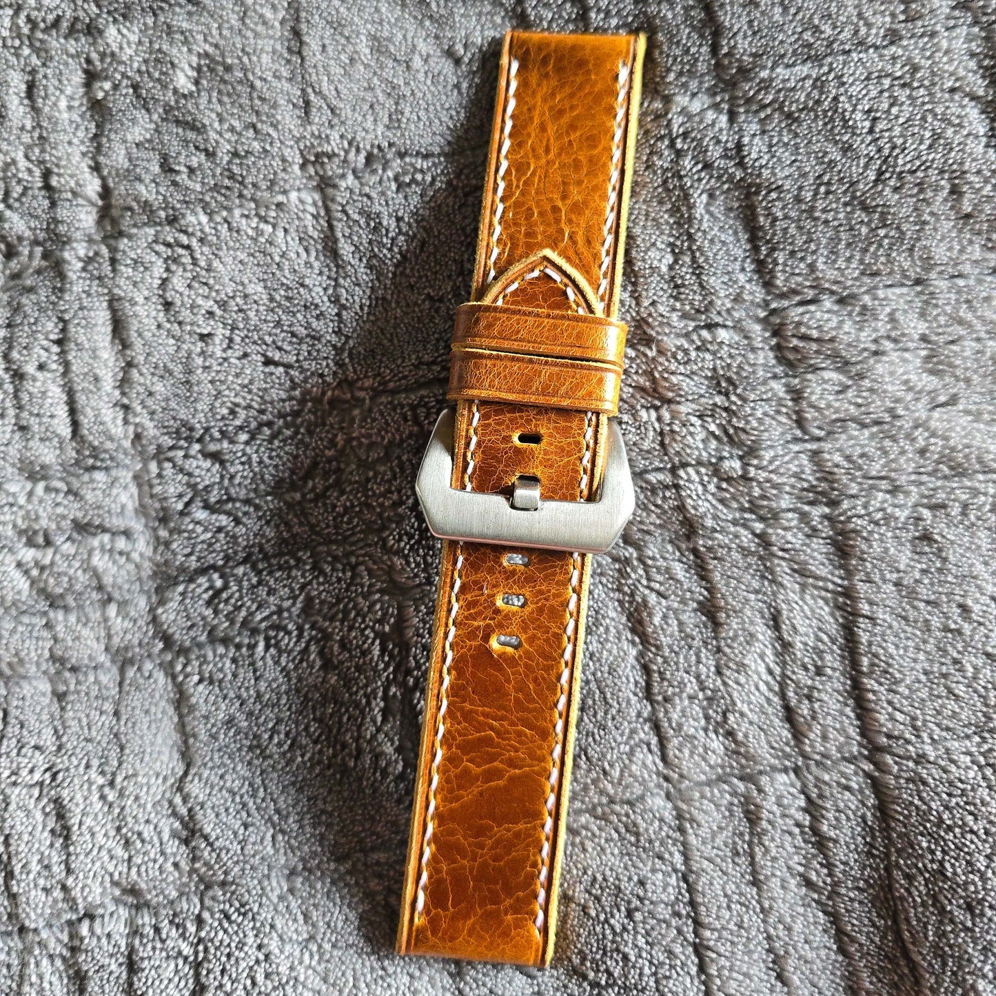 Indianleathercraft Watch Bands 22mm / Glossy tan Handmade leather strap for luminor panerai