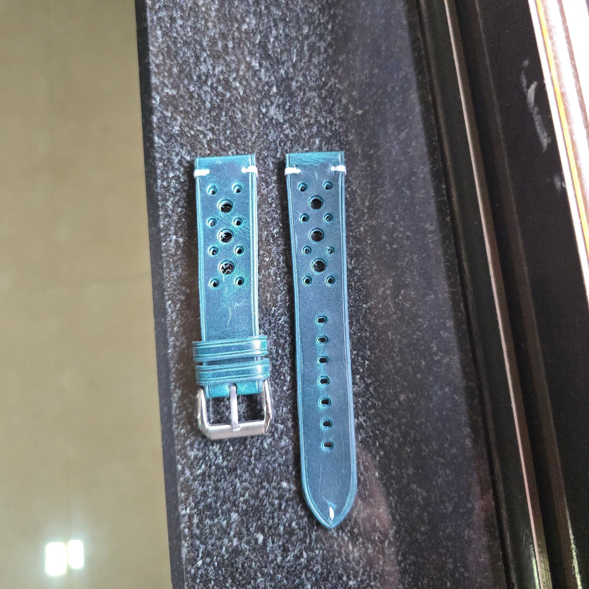 Indianleathercraft Watch Bands Handmade vintage racing strap