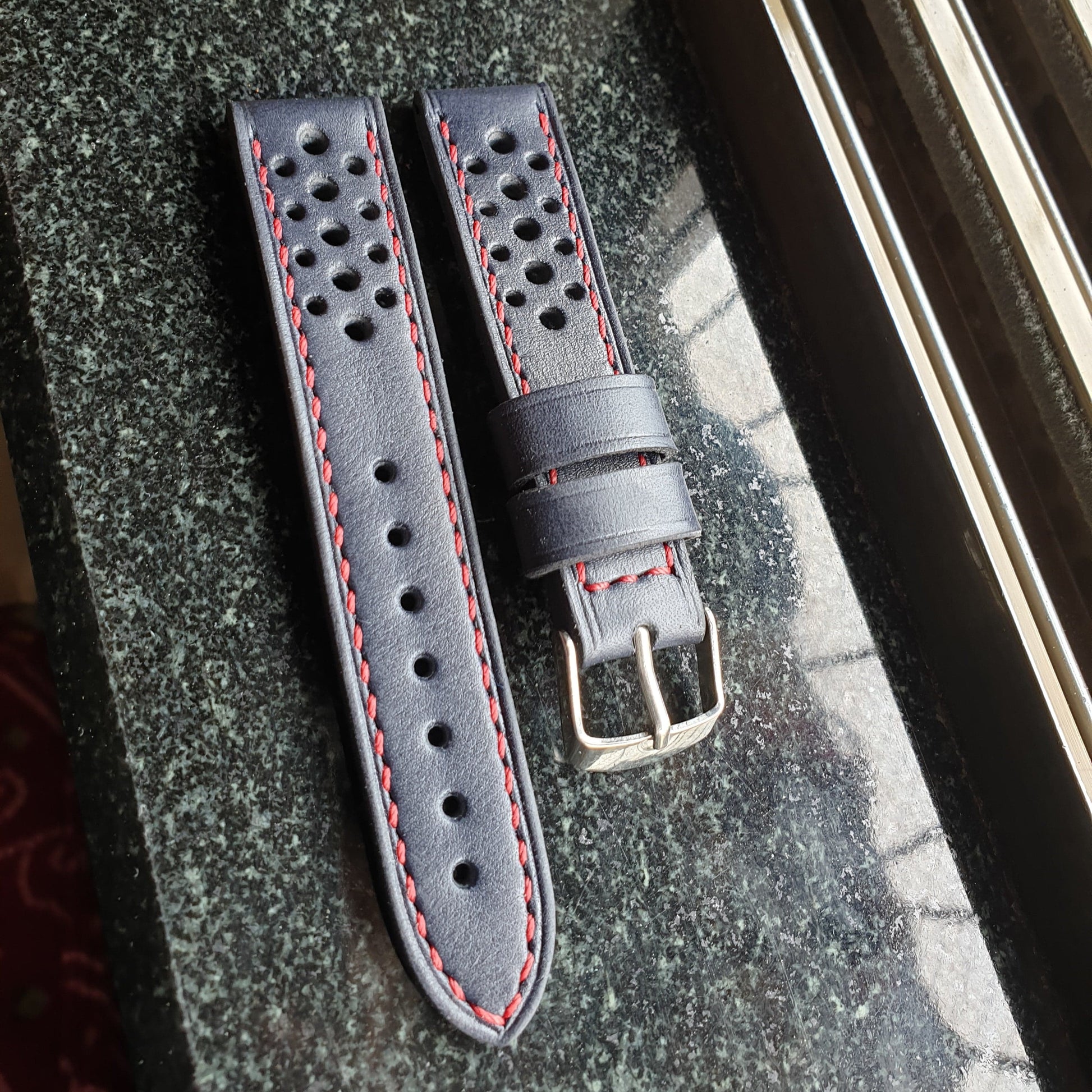 Indianleathercraft 20mm Handmade blue leather rally strap