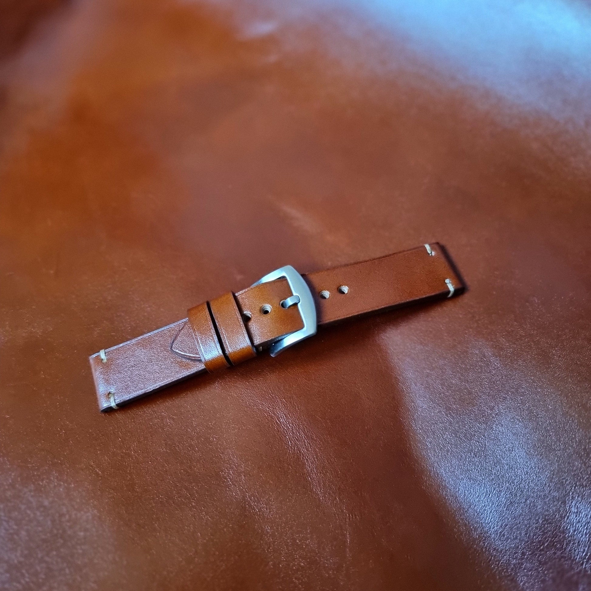 Indianleathercraft 20mm Handmade english tan leather strap