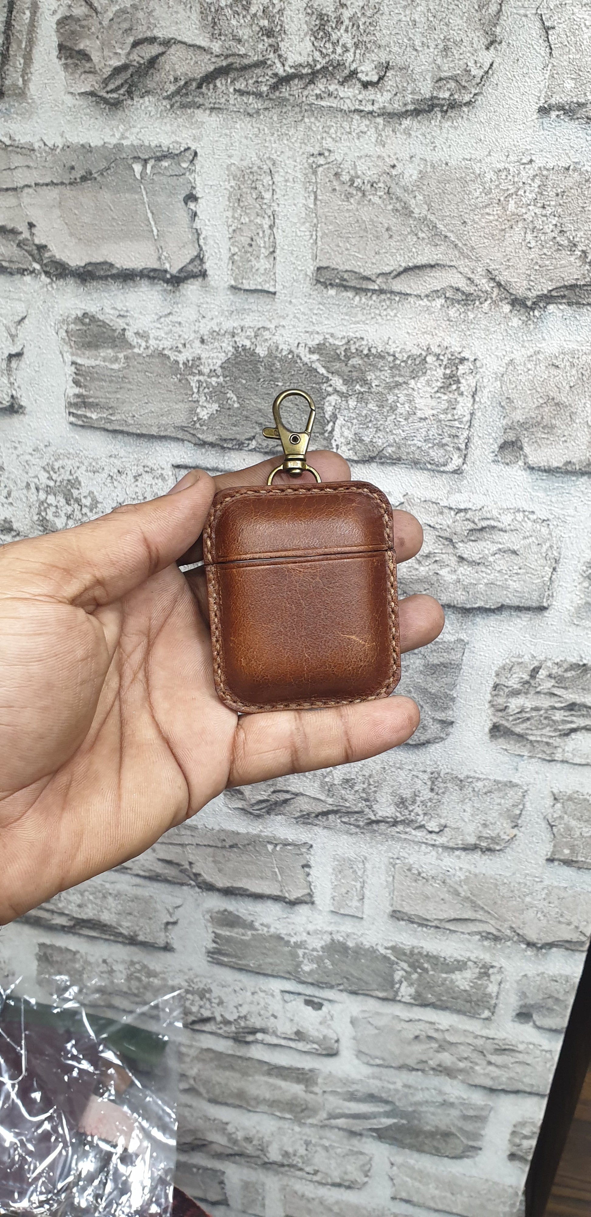 Vintage brown leather airpods case Indianleathercraft