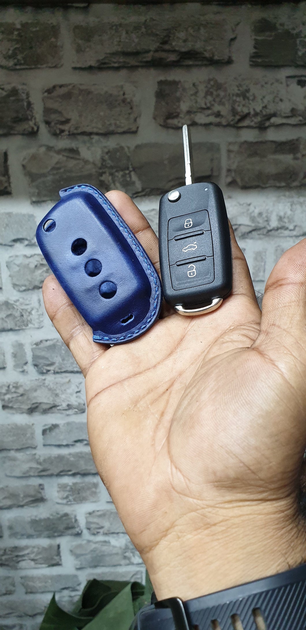 Indianleathercraft Blue Handmade volkswagen key remote case