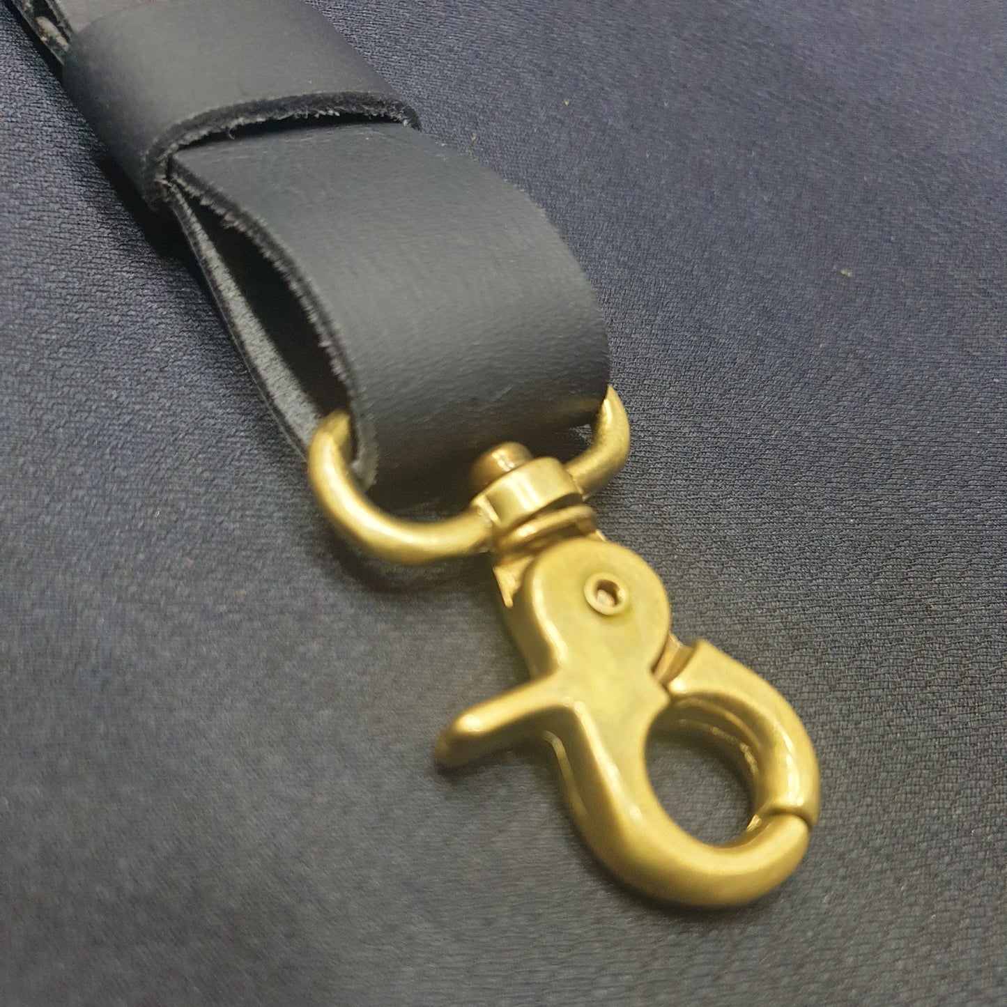 Indianleathercraft Charcoal black fullgrain leather keychain