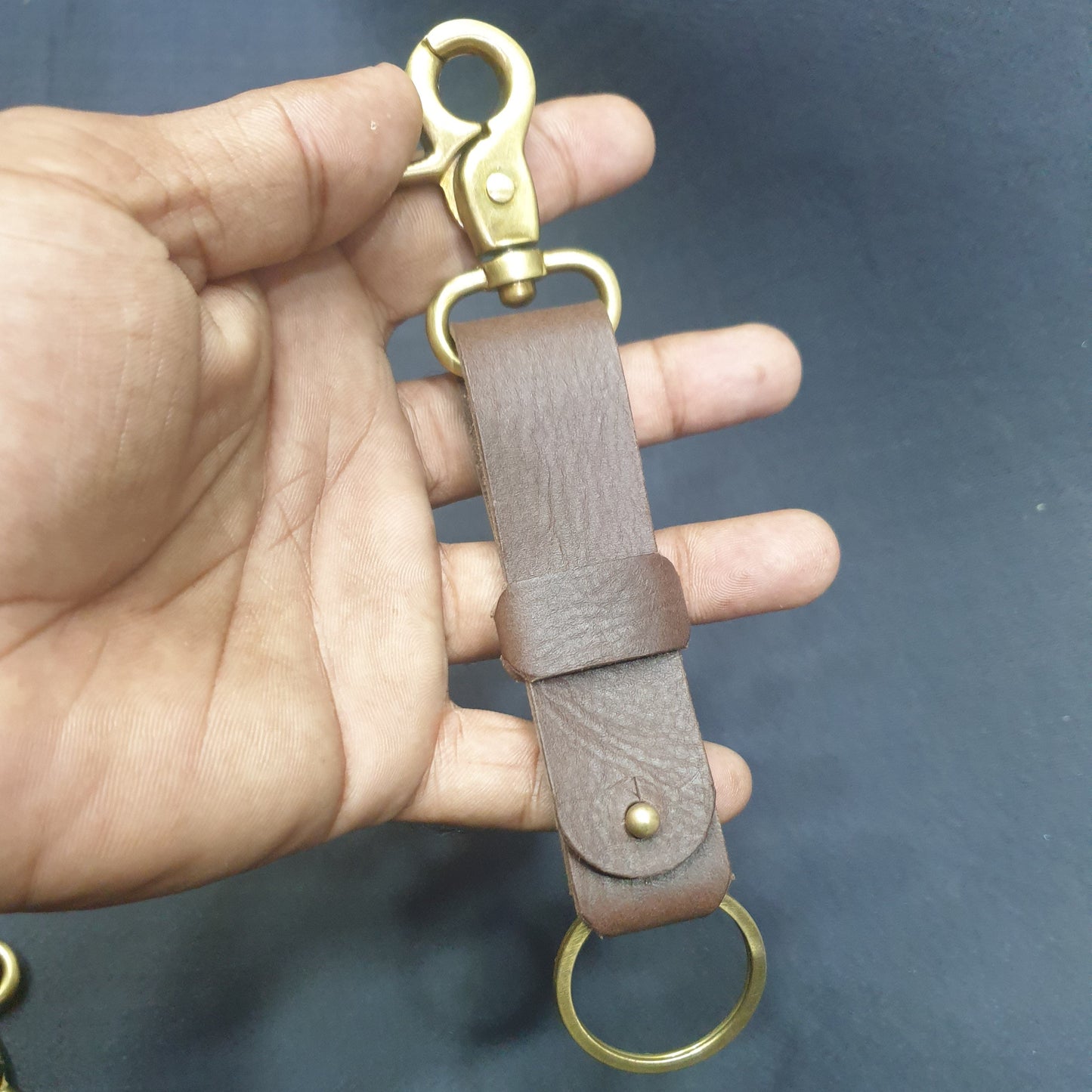 Indianleathercraft Chocolate brown fullgrain leather keychain
