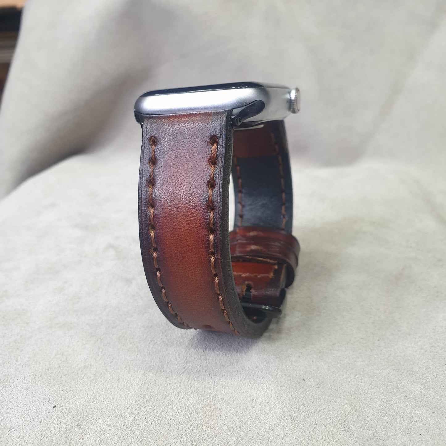 Indianleathercraft Fullgrain leather apple watch strap