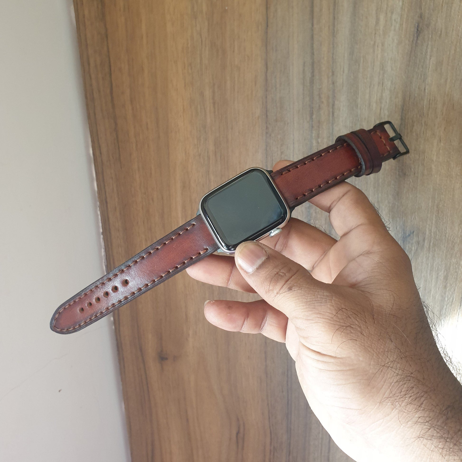 Indianleathercraft Fullgrain leather apple watch strap
