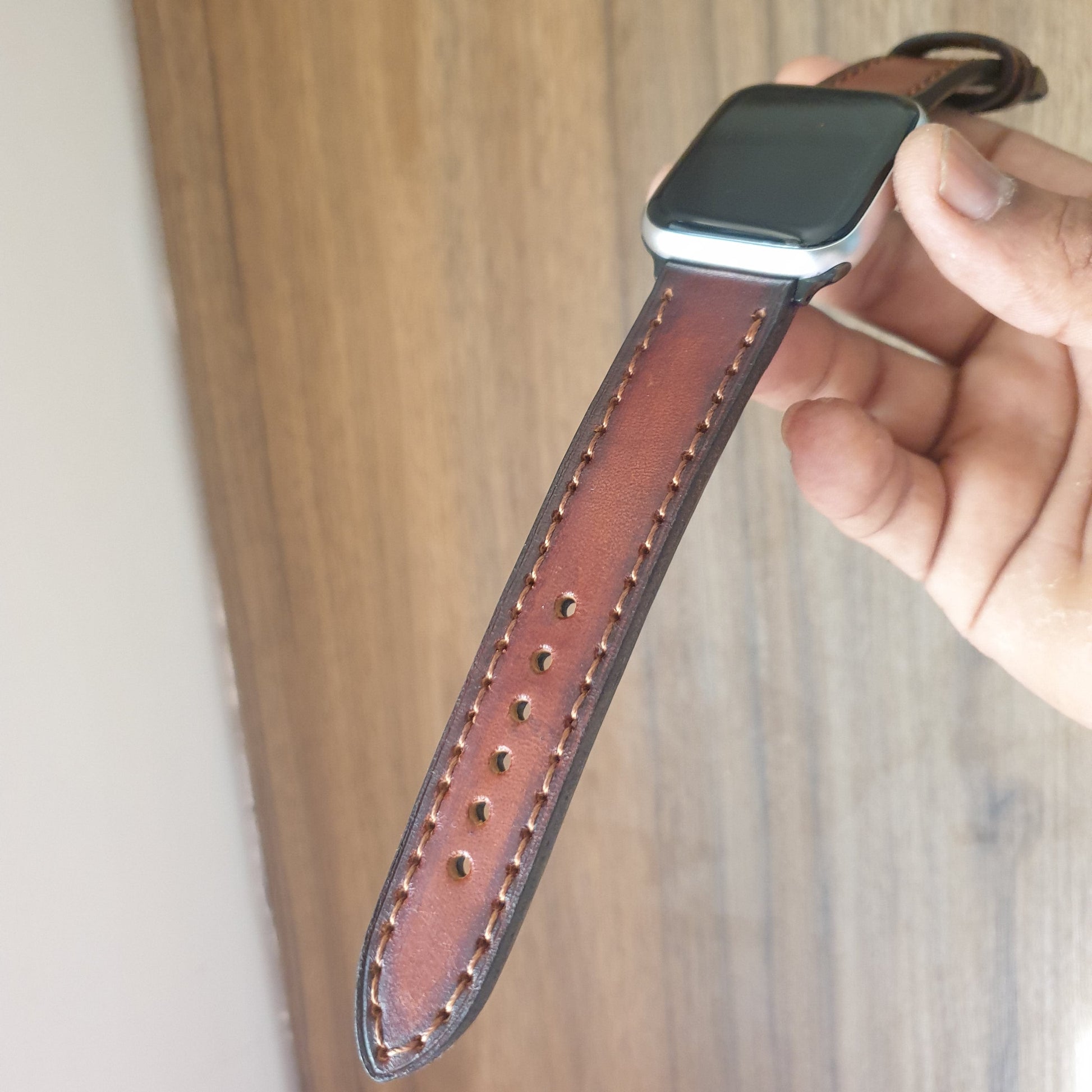 Indianleathercraft Fullgrain leather apple watch strap