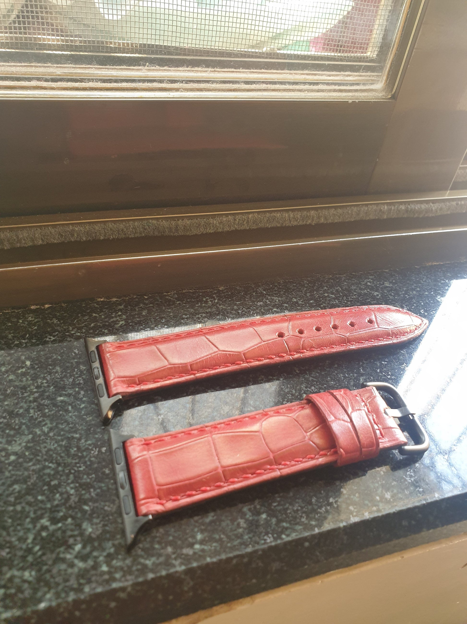 Indianleathercraft Handmade apple watch leather strap