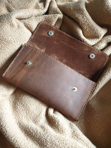 Indianleathercraft Handmade brown leather phone case