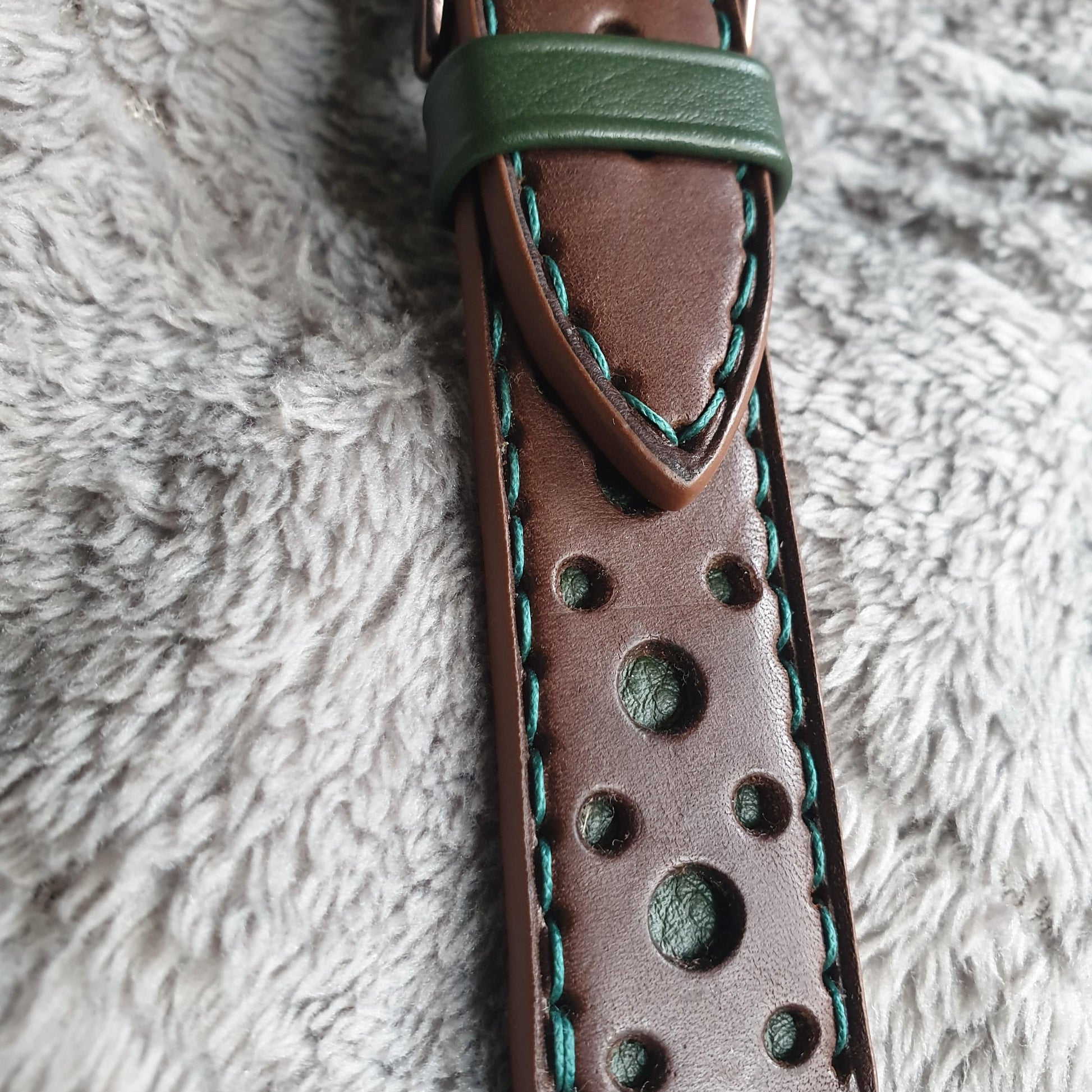 Indianleathercraft Handmade brown leather rally watch strap