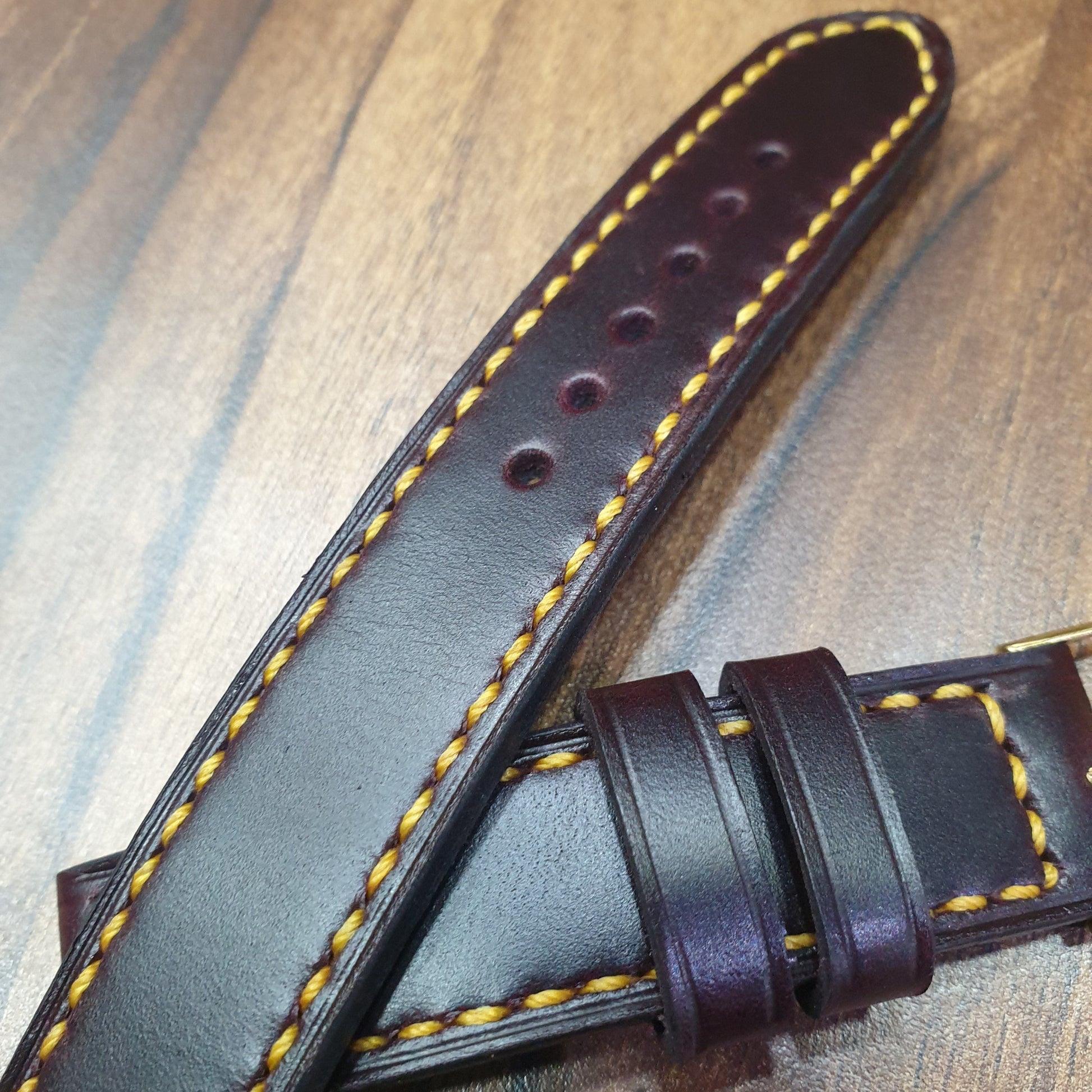 Indianleathercraft Handmade burgundy leather strap