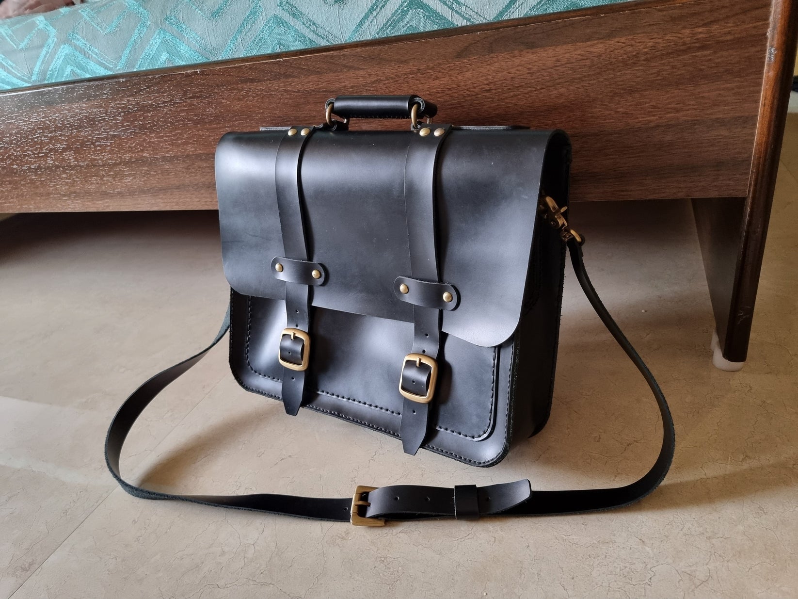 Handmade fullgrain leather briefcase - Indianleathercraft