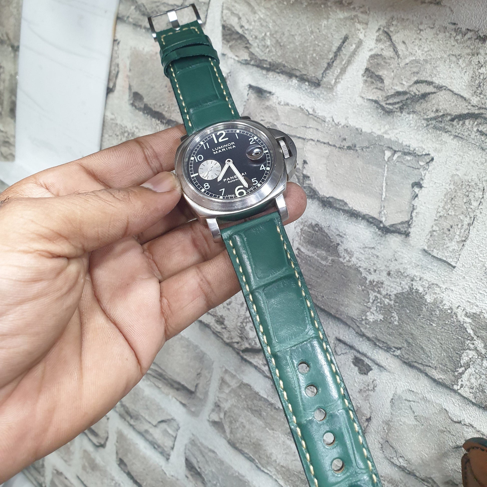 Indianleathercraft Handmade green leather strap