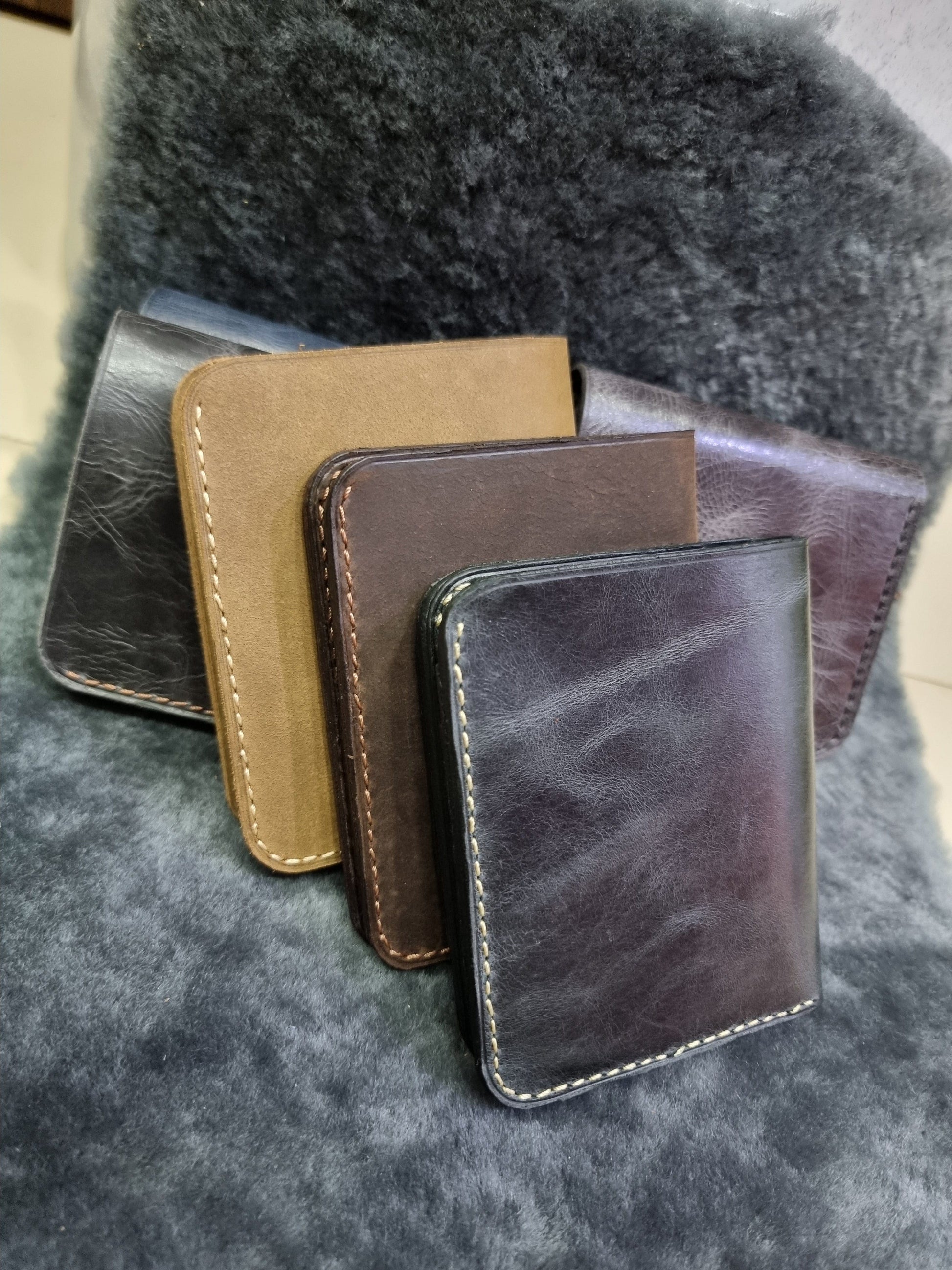 Indianleathercraft Handmade green leather wallet