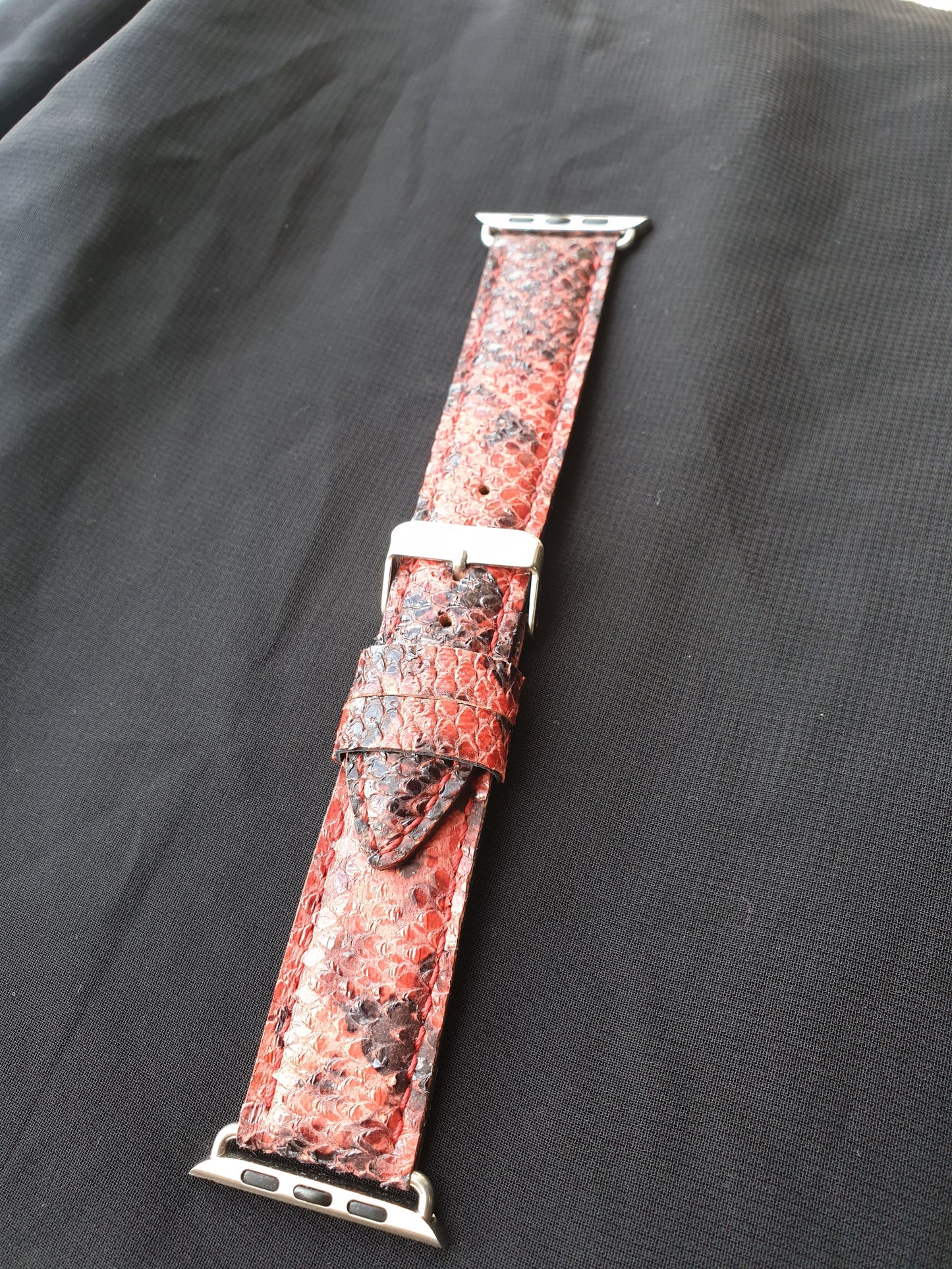 Indianleathercraft Handmade leather apple watch strap