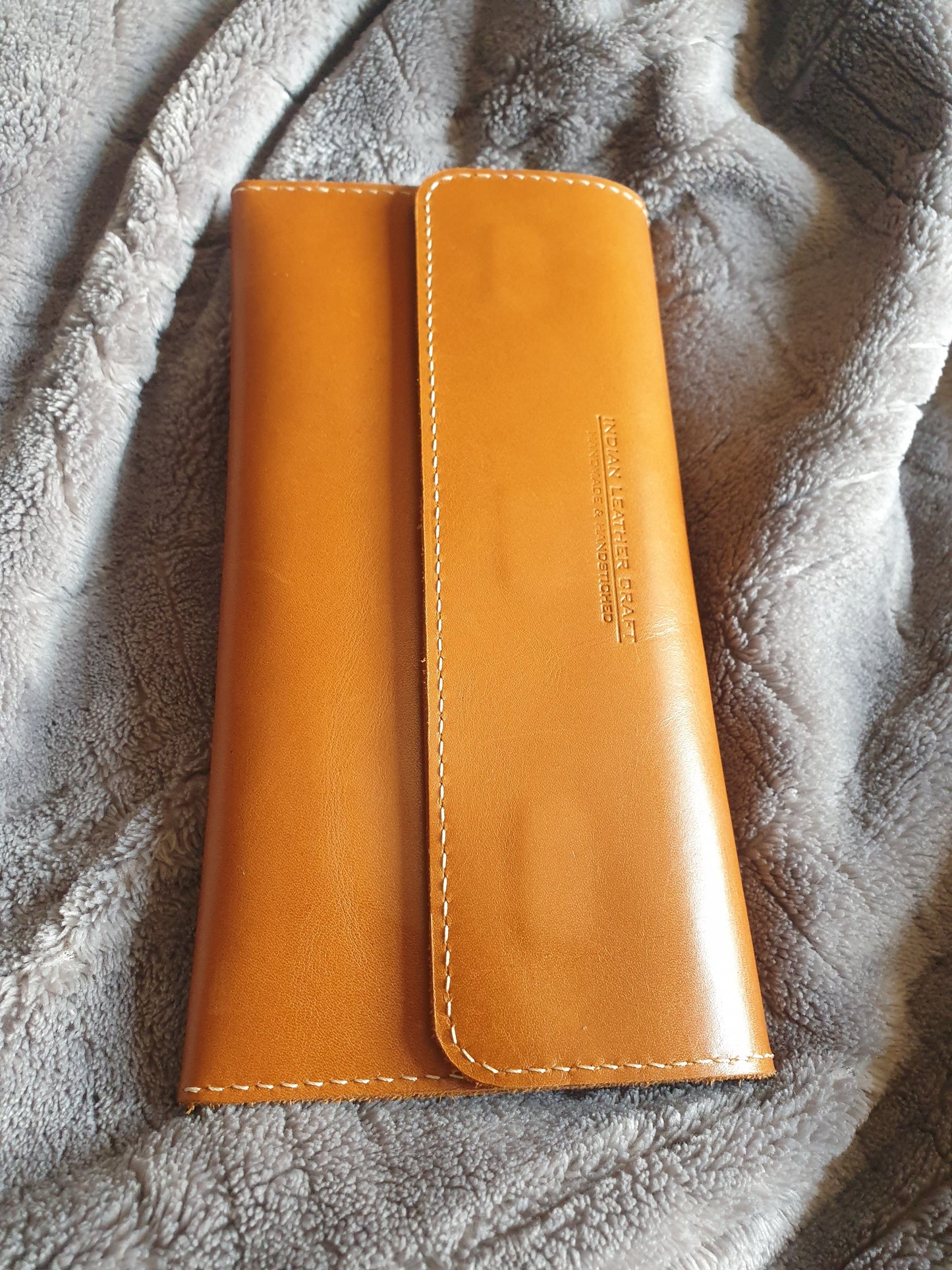 Indianleathercraft Handmade leather phone case