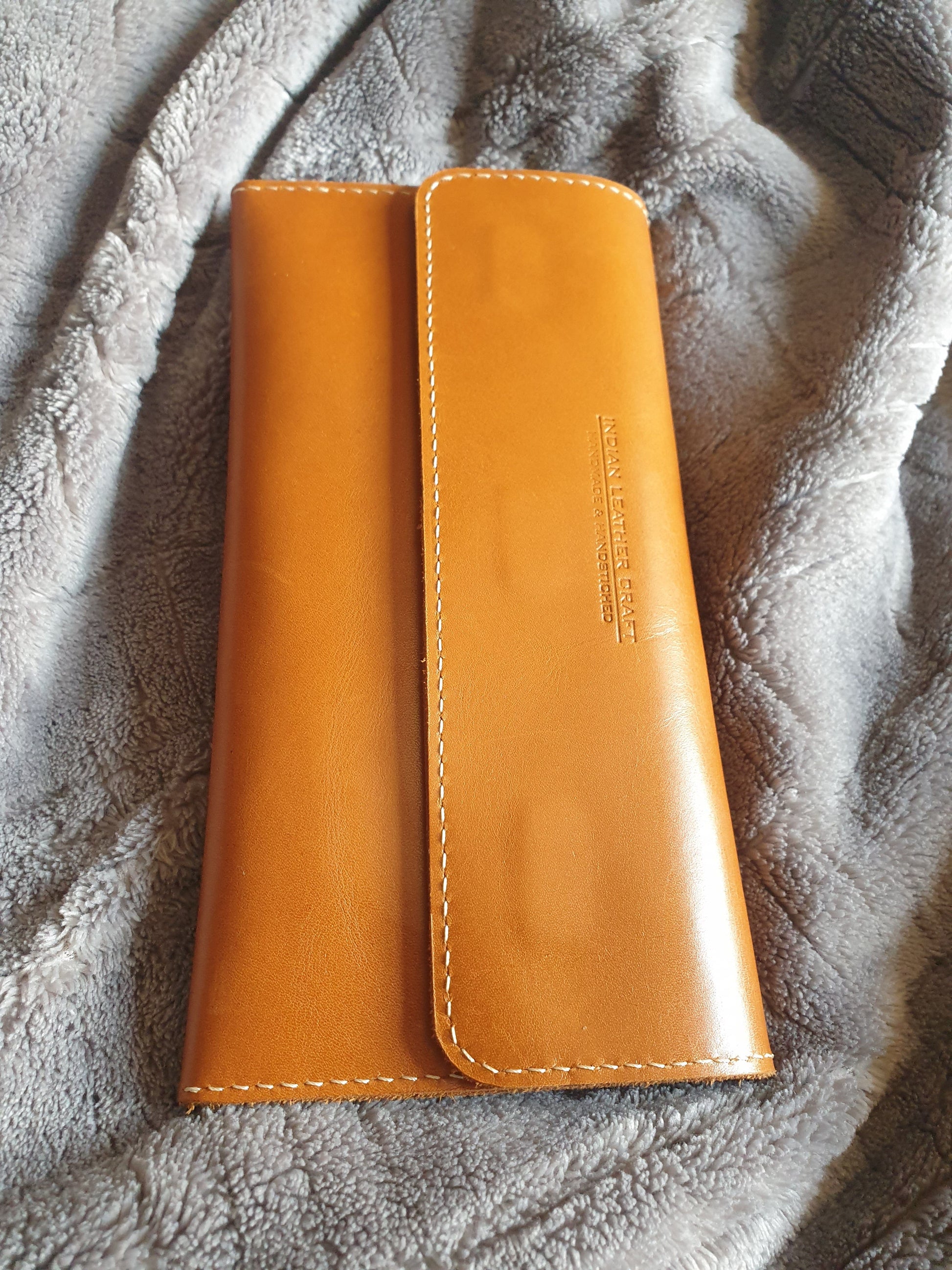 Indianleathercraft Handmade leather phone case