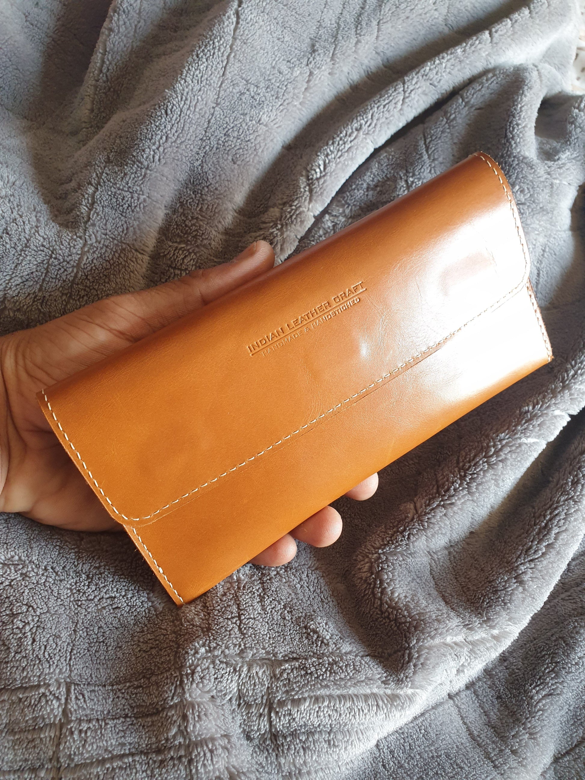 Indianleathercraft Handmade leather phone case