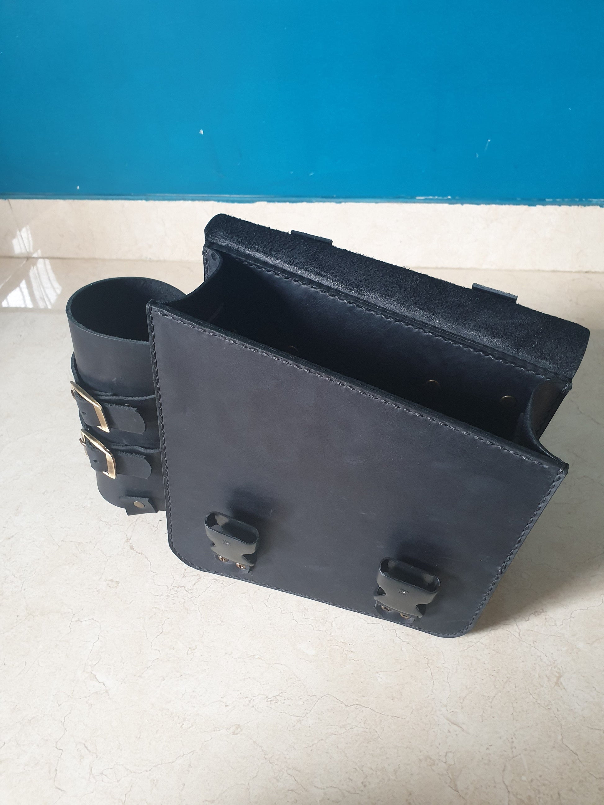 Handmade leather saddle bag