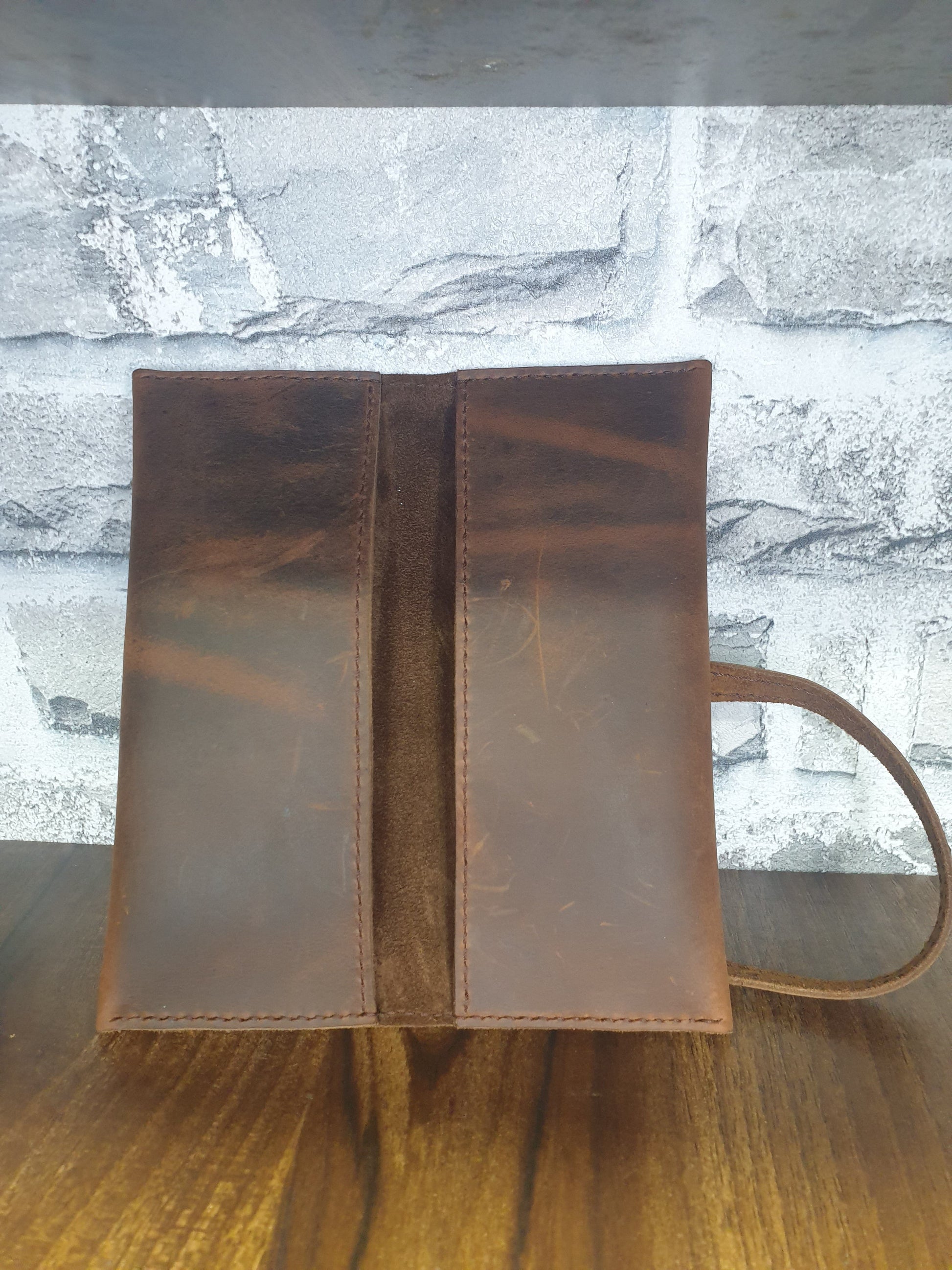 Indianleathercraft Handmade leather watch case