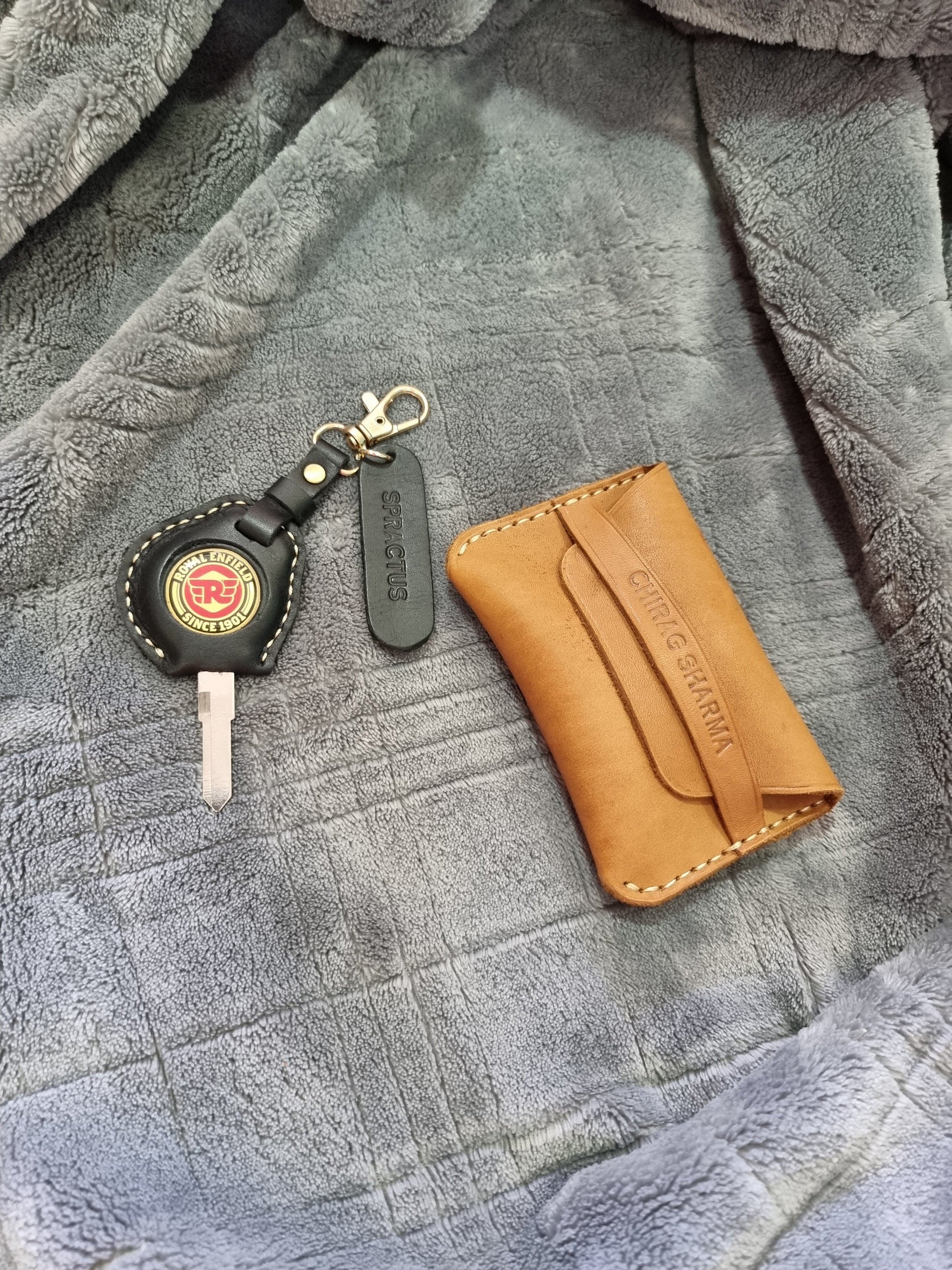 Indianleathercraft Handmade minimalist fullgrain leather wallet
