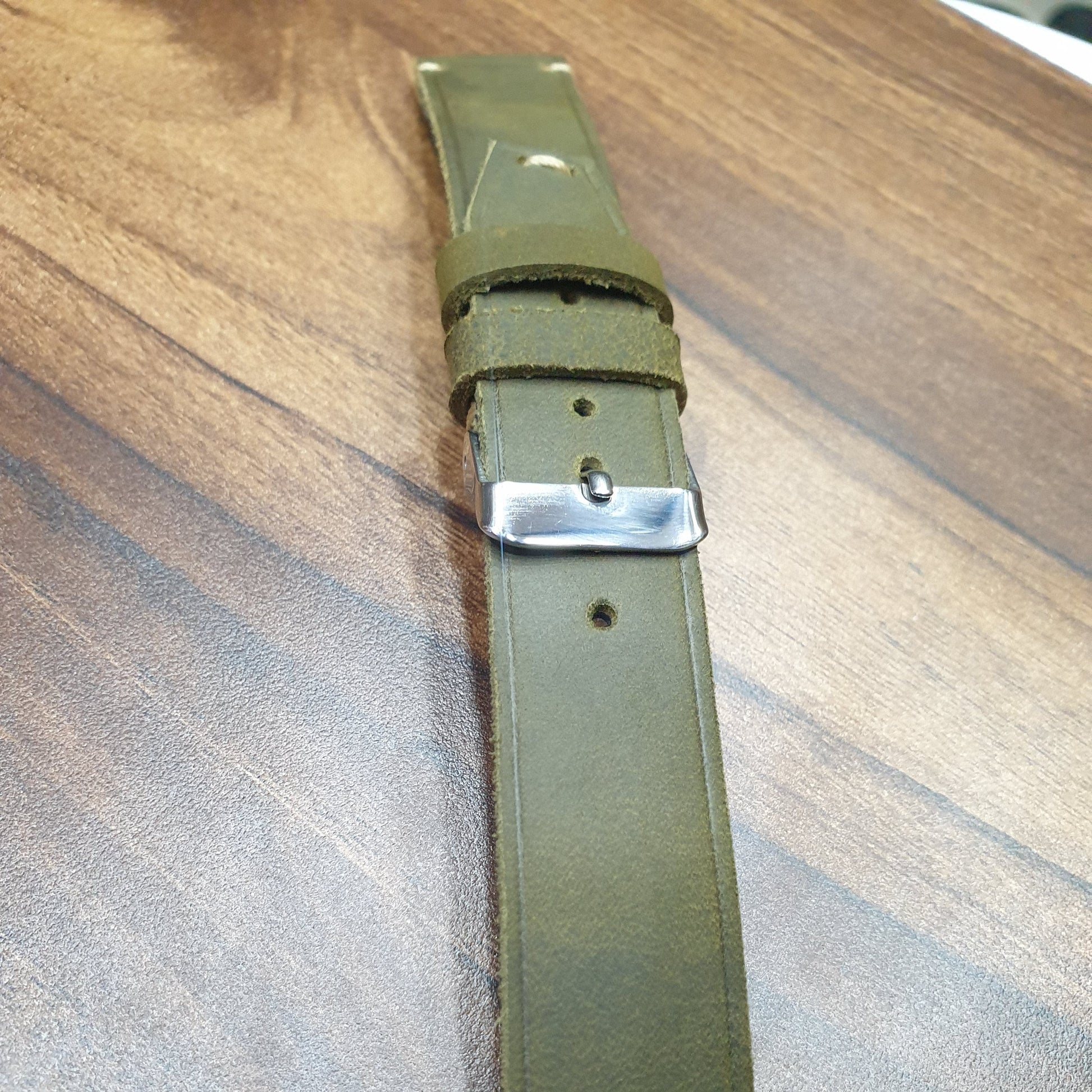 Indianleathercraft Handmade olive green leather strap