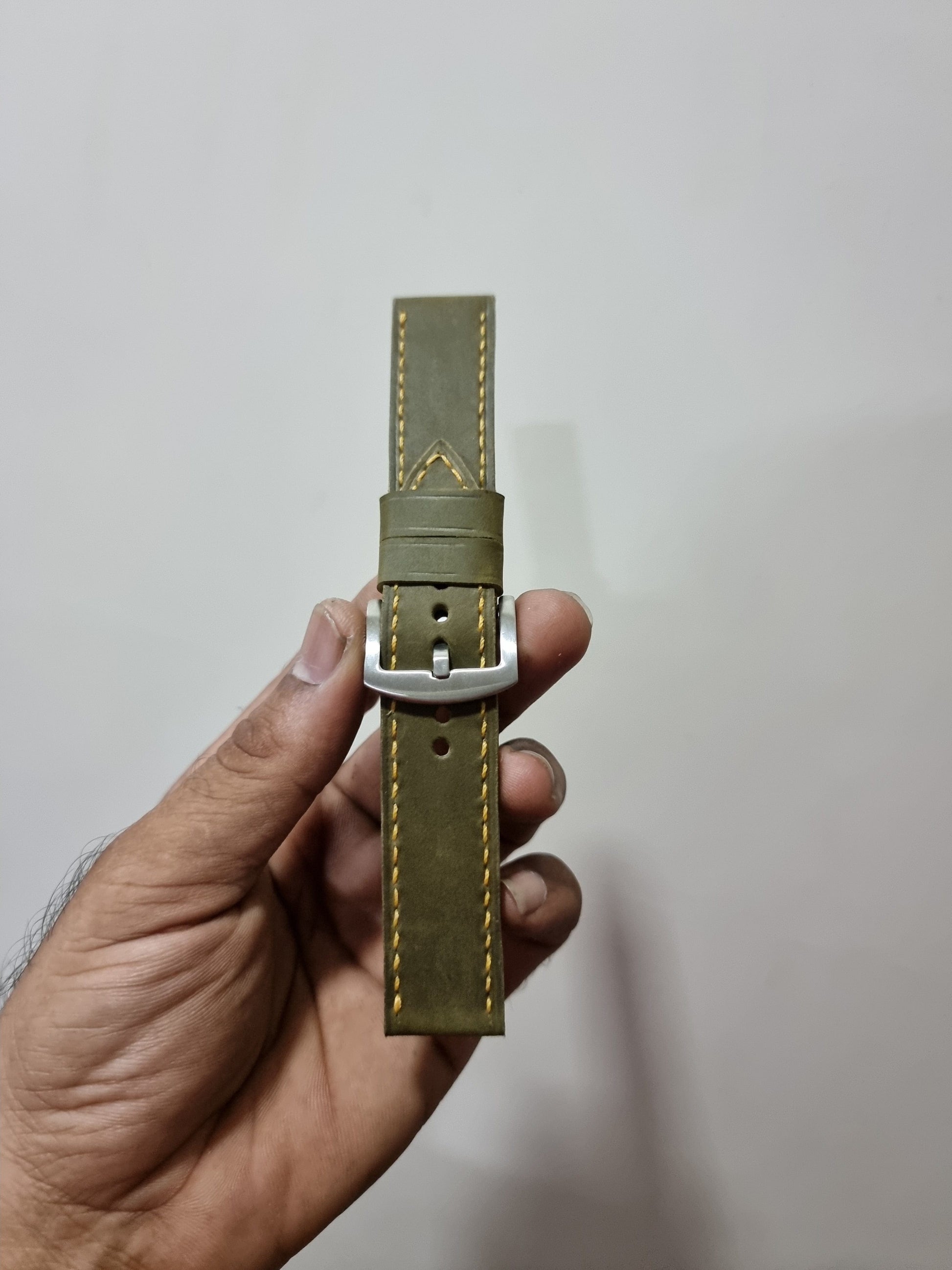 Indianleathercraft Handmade olive green leather strap