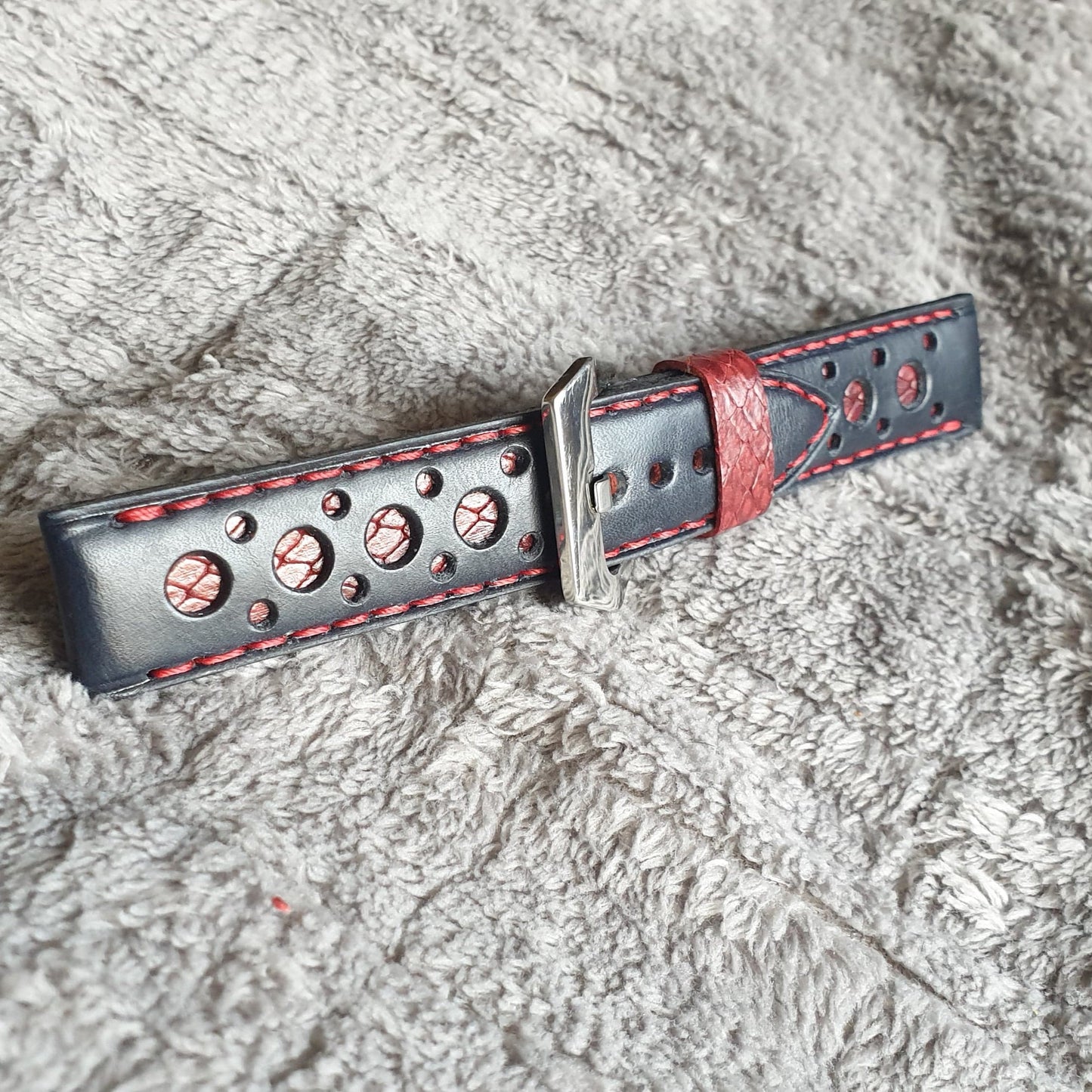 Indianleathercraft Handmade racing leather watch strap