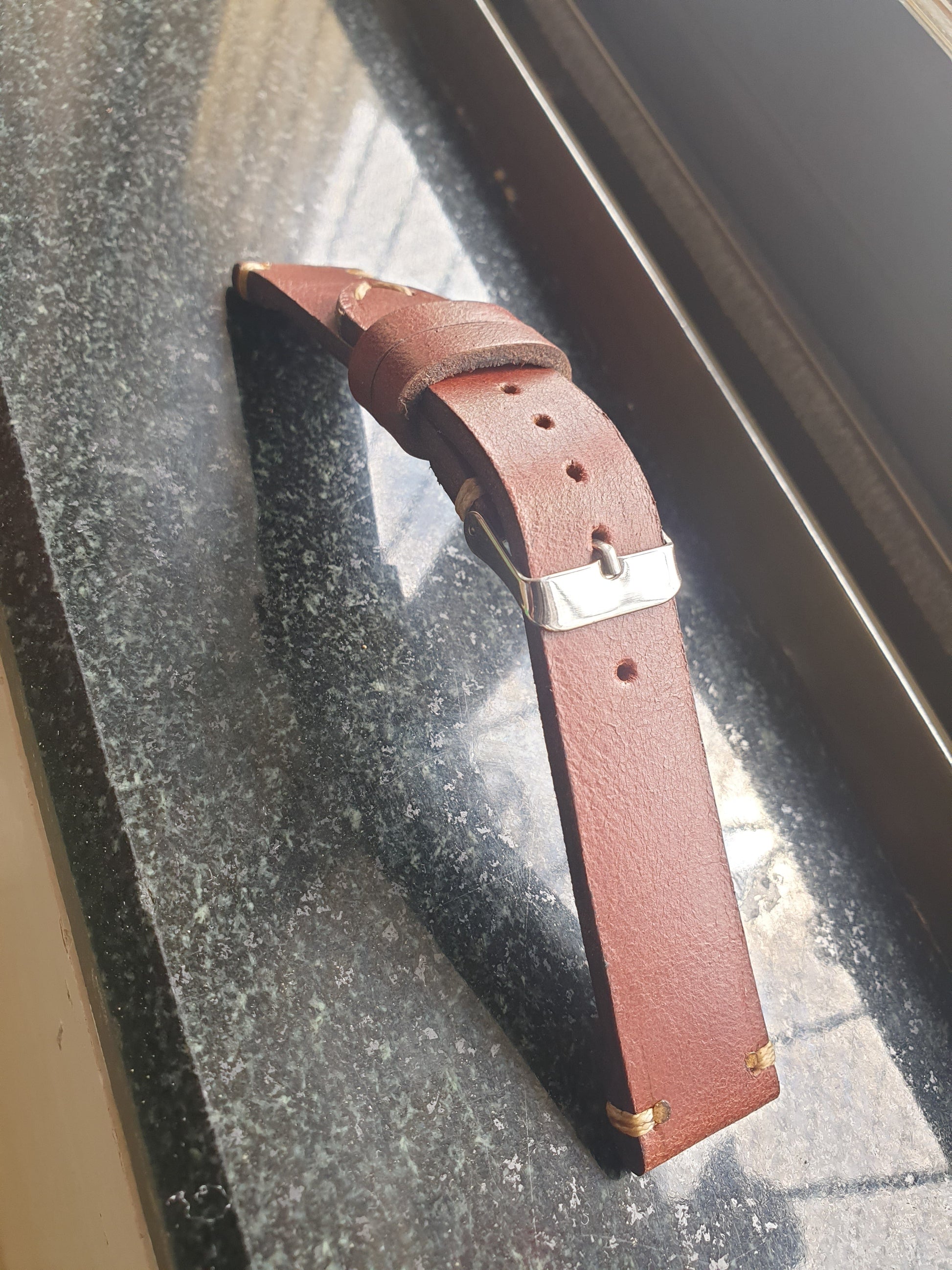 Indianleathercraft Handmade saddle brown leather strap