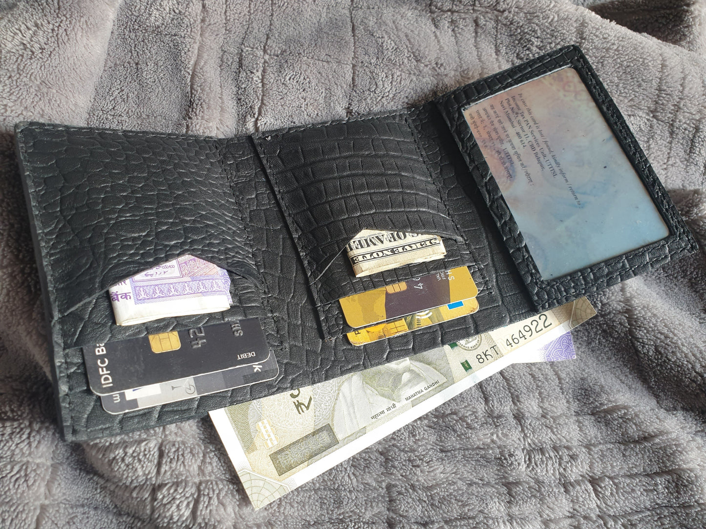 Indianleathercraft Handmade trifold leather wallet