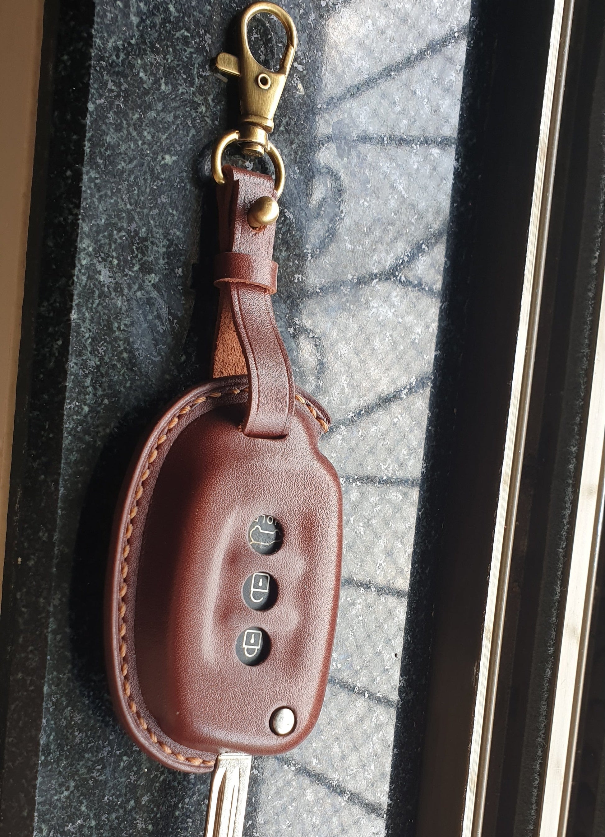 Indianleathercraft Hyundai i20 Hyundai key remote leather case