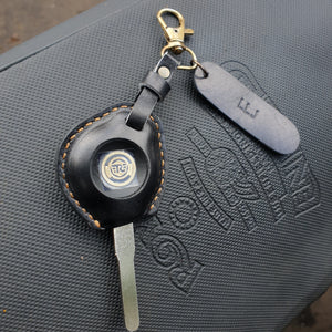 Indianleathercraft interceptor 650 black Royal Enfield Twins 650 - Interceptor 650 & Continental GT 650 leather key cover