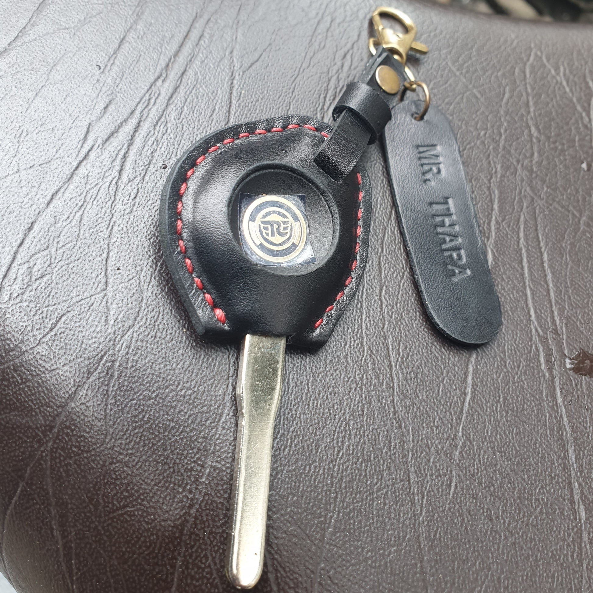 Indianleathercraft Keychains Royal Enfield Meteor leather key cover