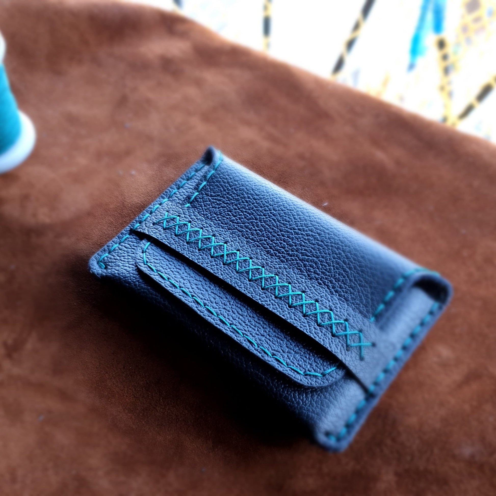 Leather card holder - Indianleathercraft