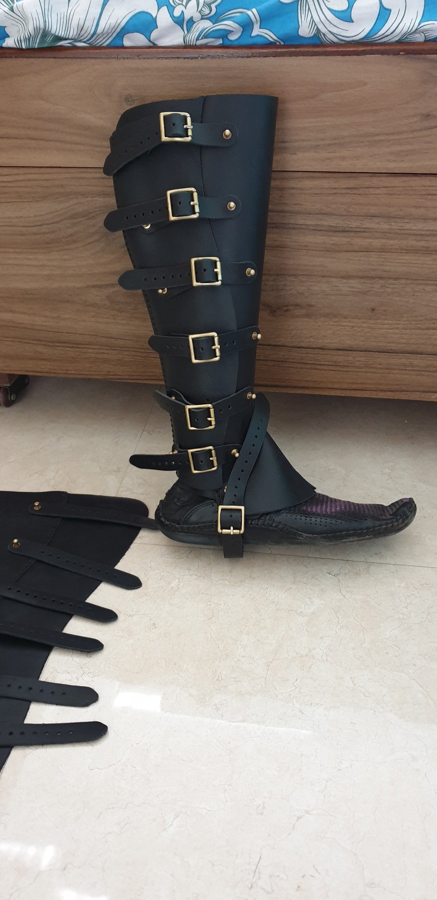 Leather gaitors - Indianleathercraft