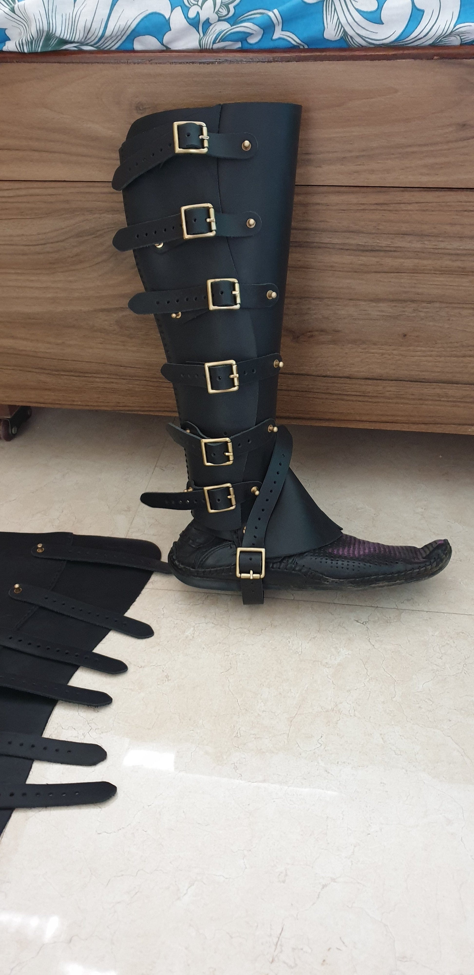 Leather gaitors - Indianleathercraft