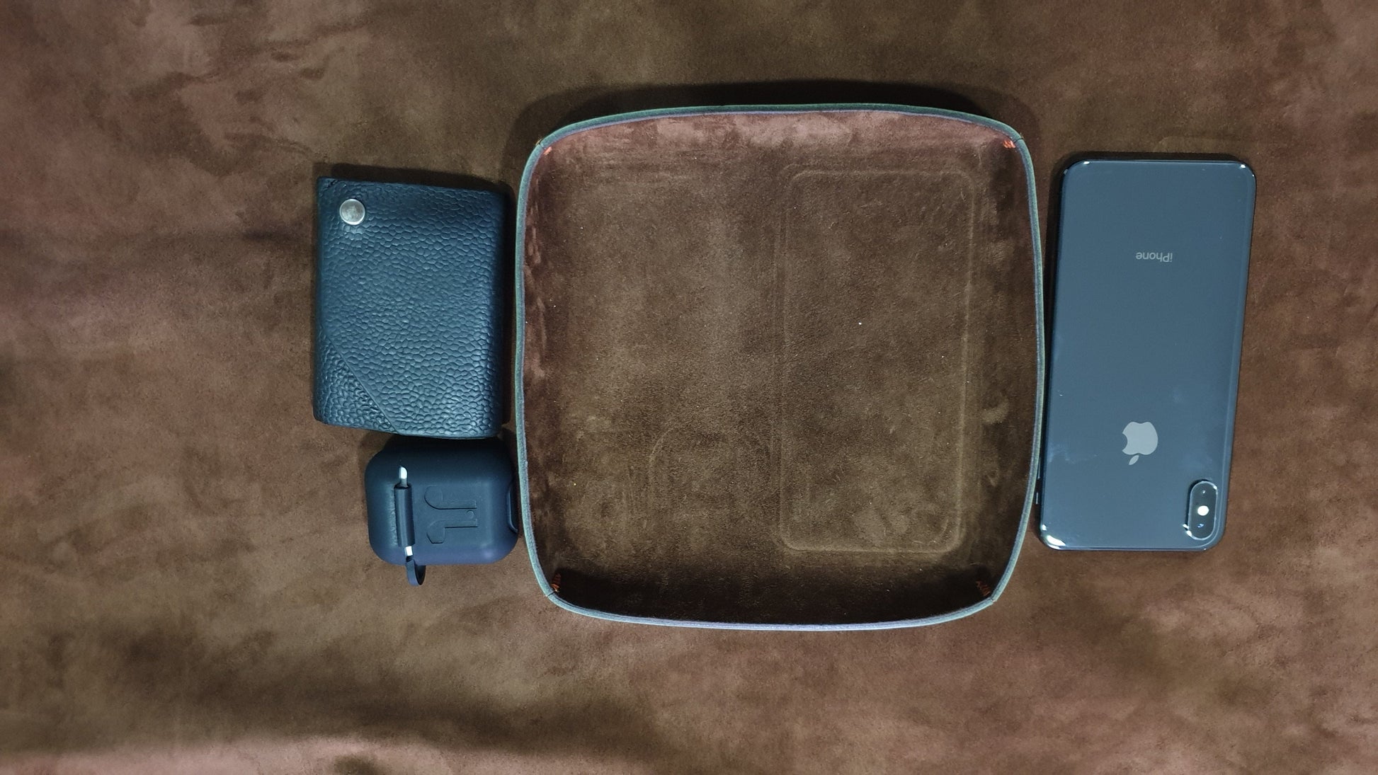 Leather tray - Indianleathercraft