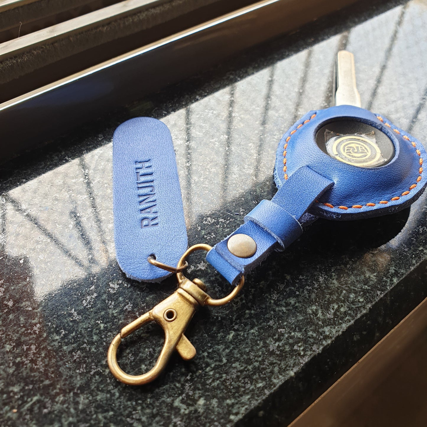 Indianleathercraft Royal Enfield Twins 650 - Interceptor 650 & Continental GT 650 leather key cover
