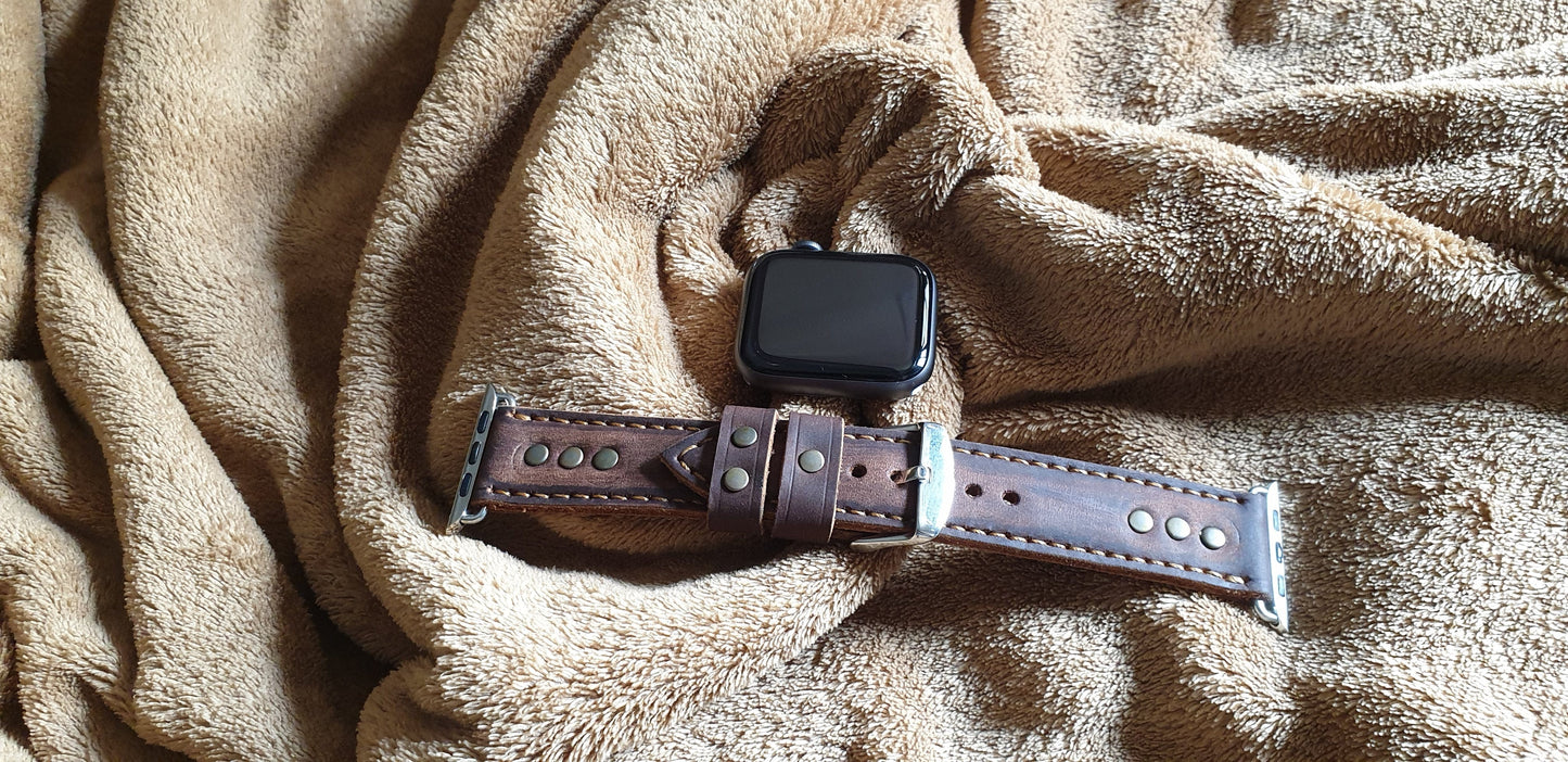 Oiltanned brown Apple watch strap - Indianleathercraft