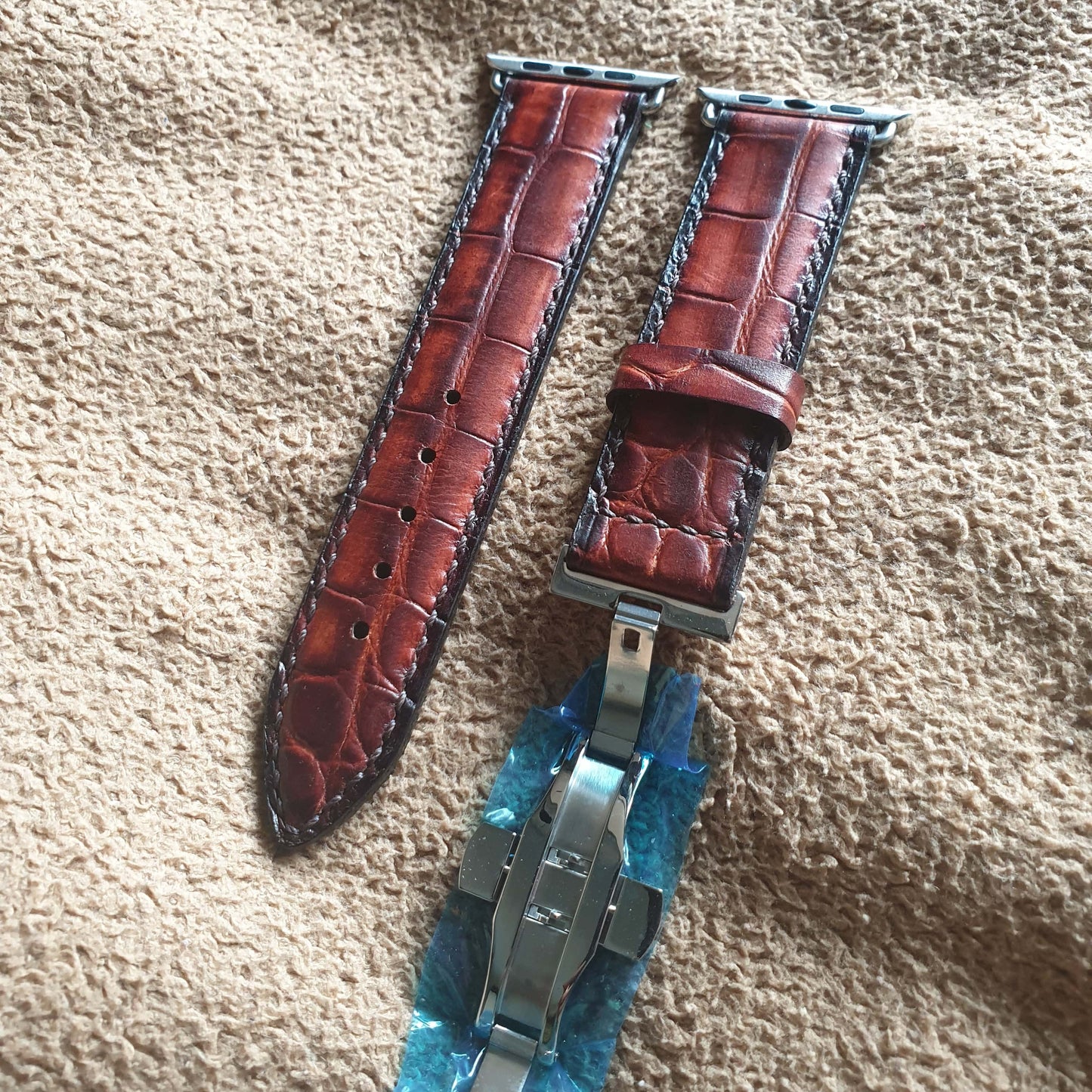 Indianleathercraft Series 7 Full grain leather apple watch strap