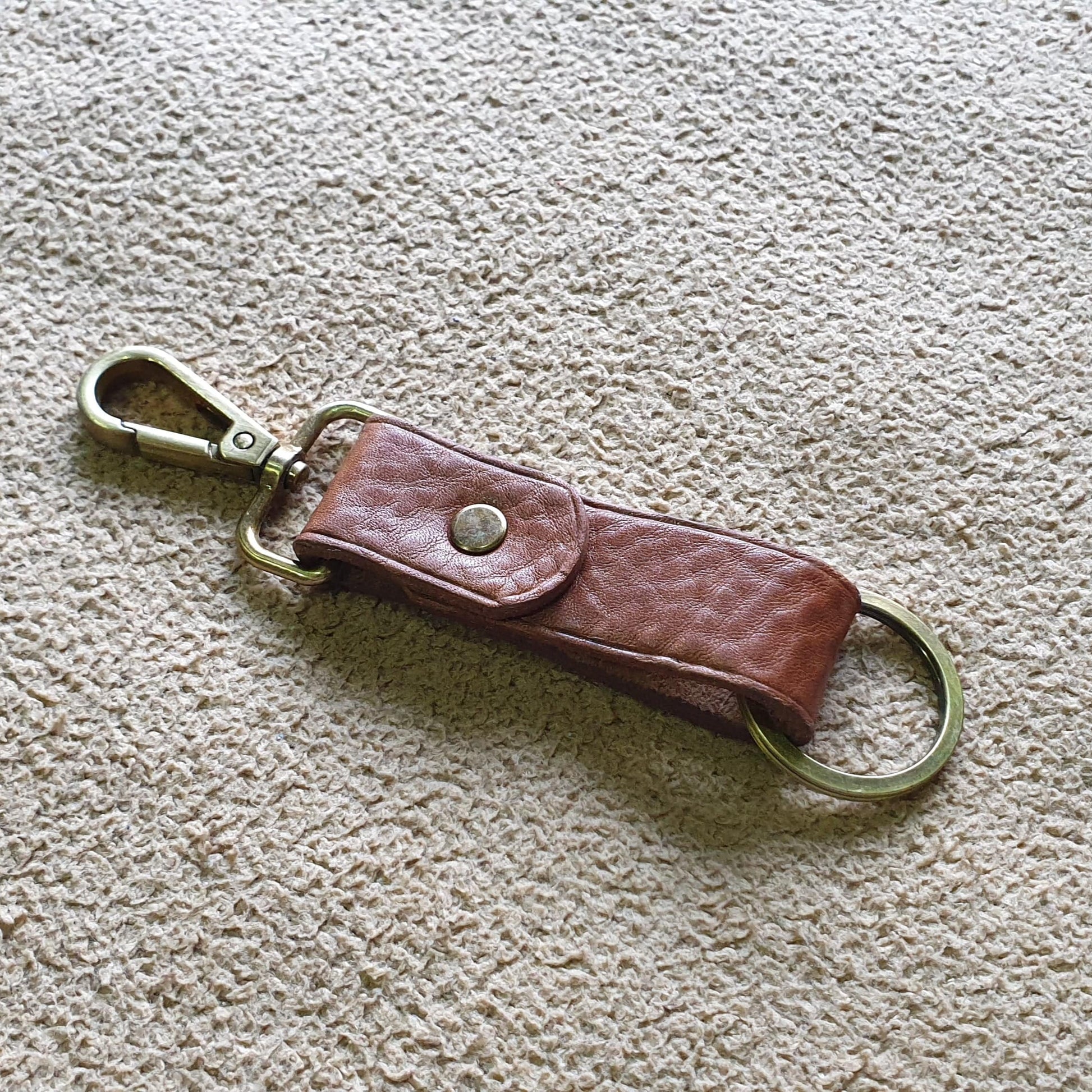 Indianleathercraft Tan Leather keychain